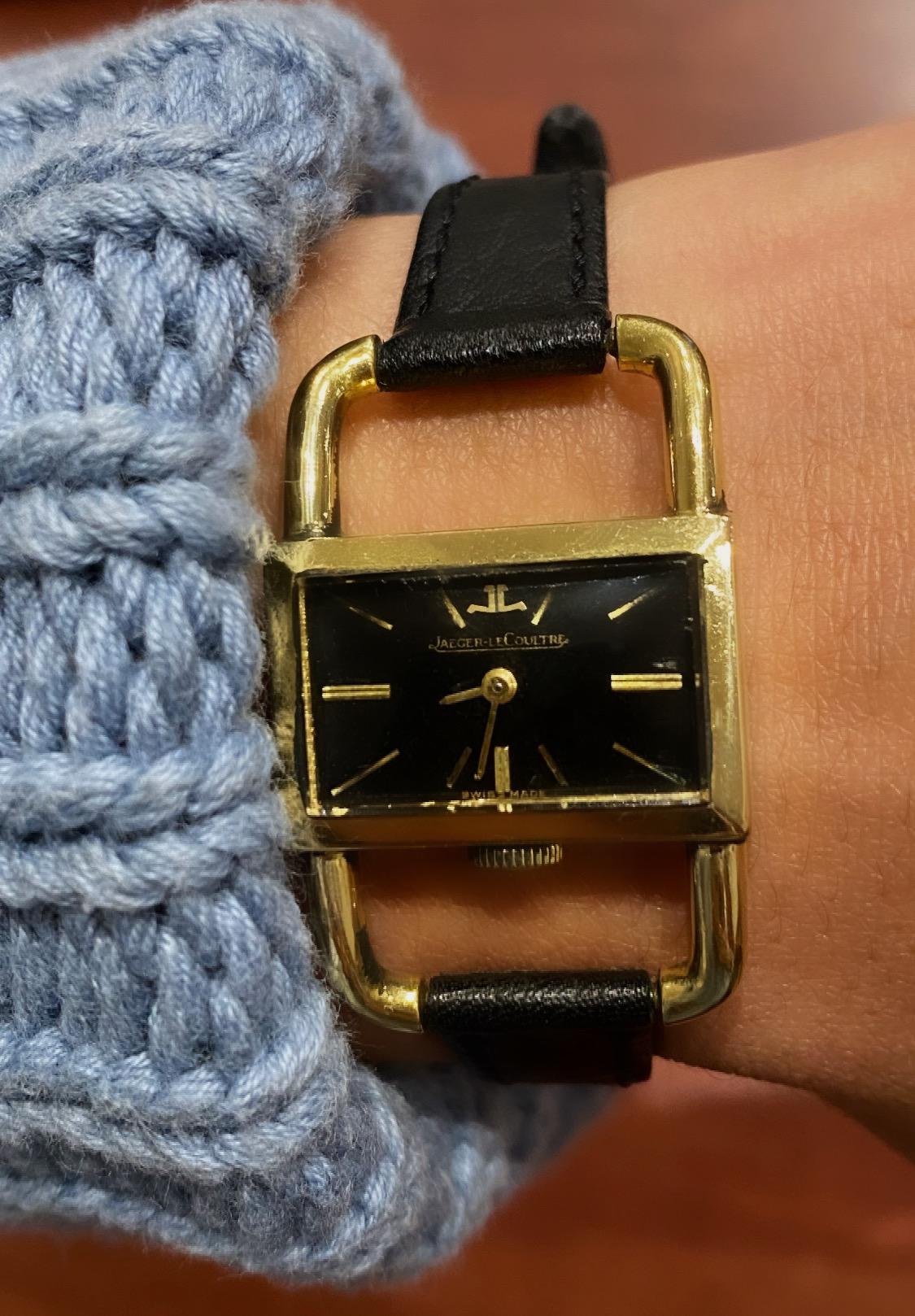 Jaeger-LeCoultre Értier Luchetto 18K Gold, Onyx Dial, Stirrup Lugs Ladies Watch For Sale 6