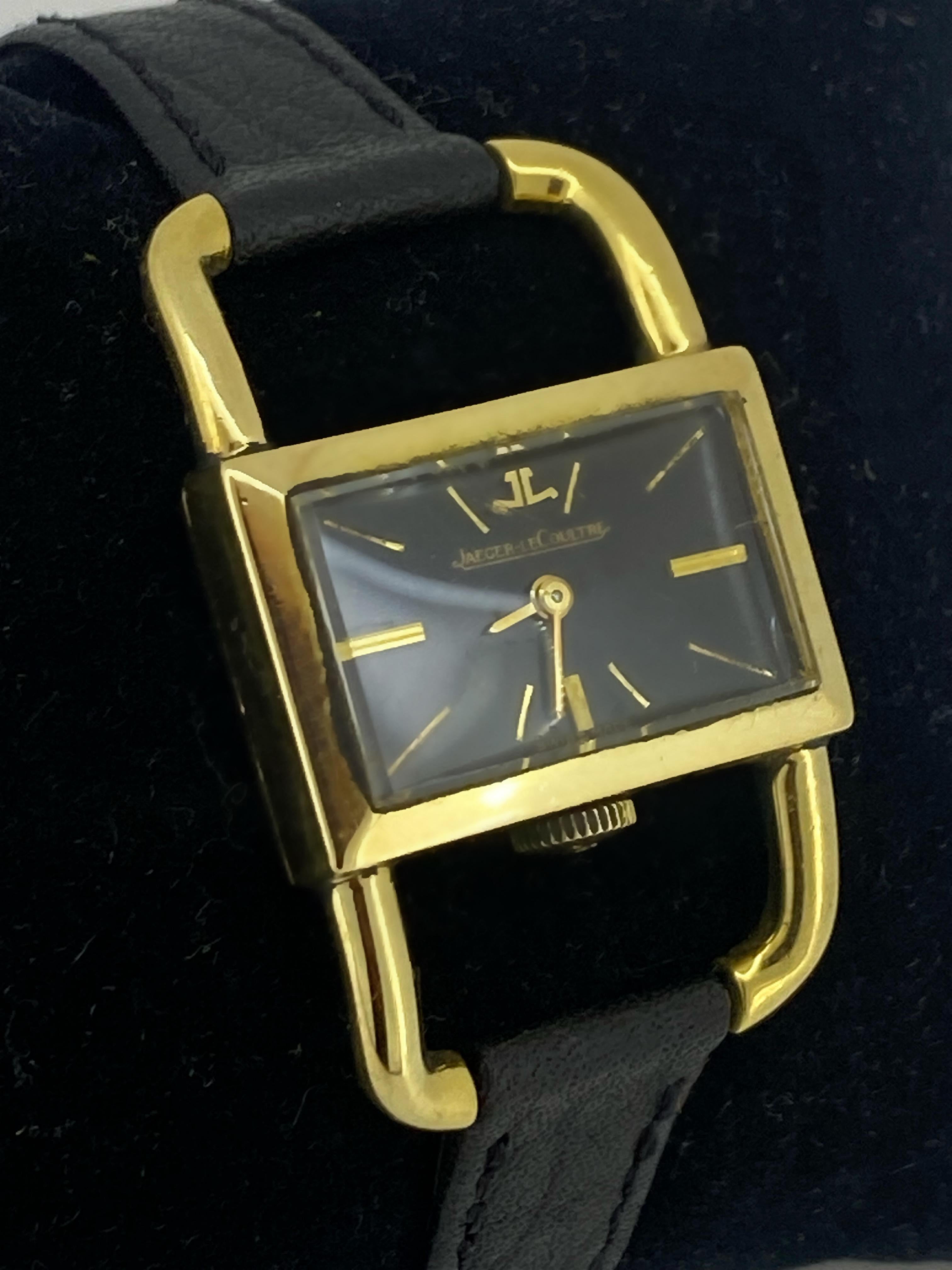 Jaeger-LeCoultre Értier Luchetto 18K Gold, Onyx Dial, Stirrup Lugs Ladies Watch For Sale 4