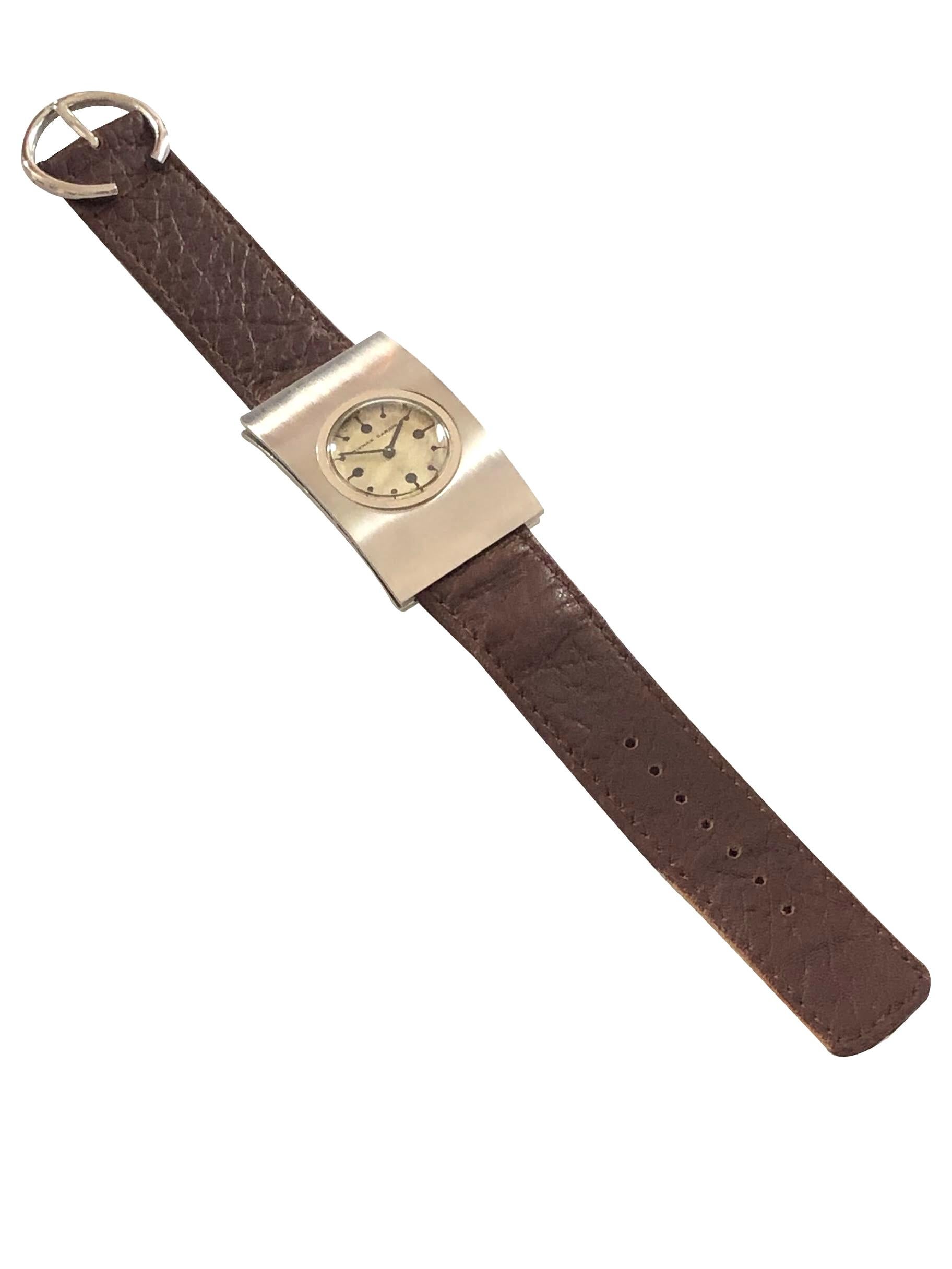 Grande montre-bracelet mécanique en acier des années 1970 de Jaeger LeCoultre pour Pierre Cardin Excellent état - En vente à Chicago, IL