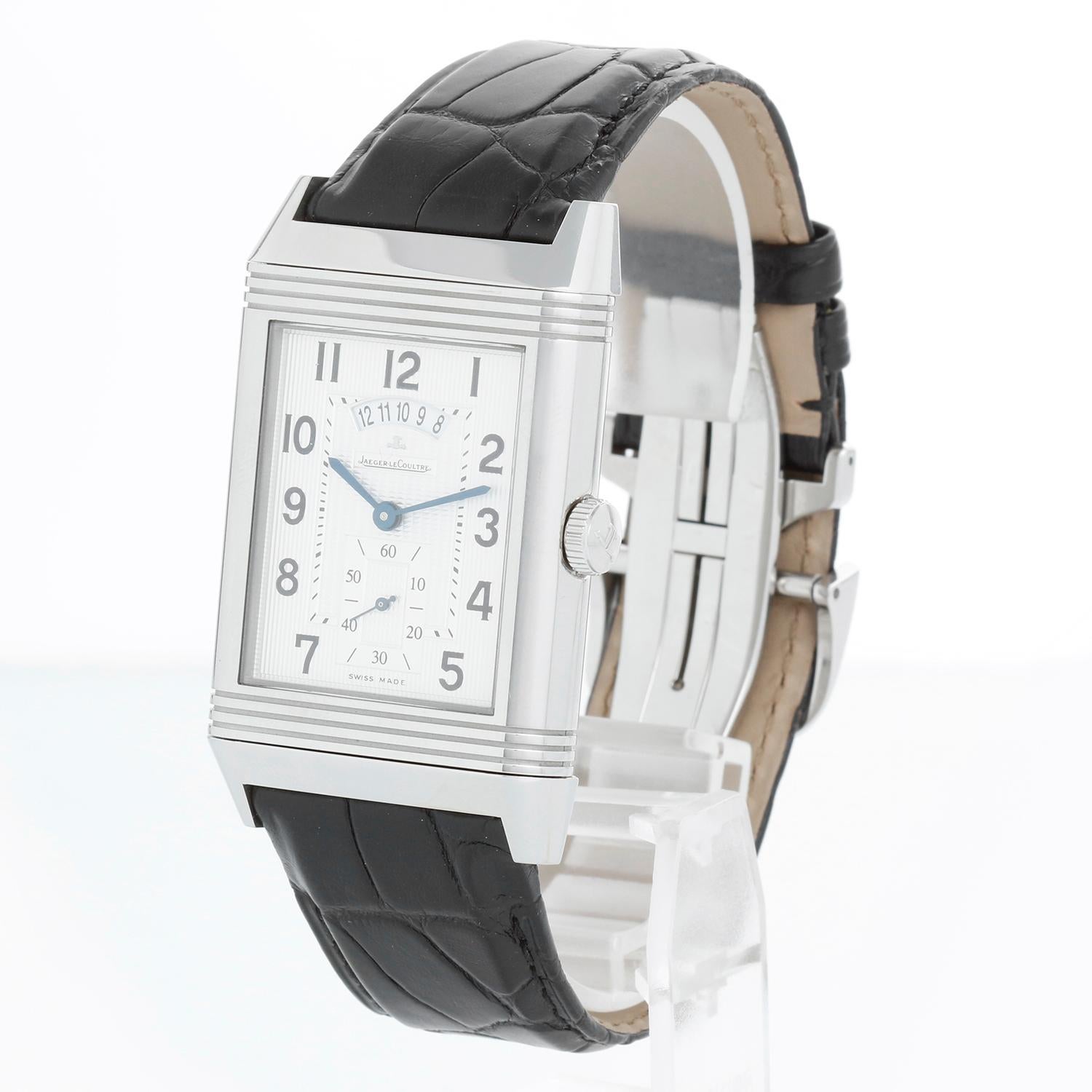 Jaeger-LeCoultre Grande Reverso  986 Duodate Stainless Steel Q3748420 - Handaufzug. Gehäuse aus Edelstahl ( 32mm x 44mm ). Die silberne Zifferblattseite verfügt über einen kleinen Sekundenzeiger und ein verlängertes Datumsfenster unterhalb der