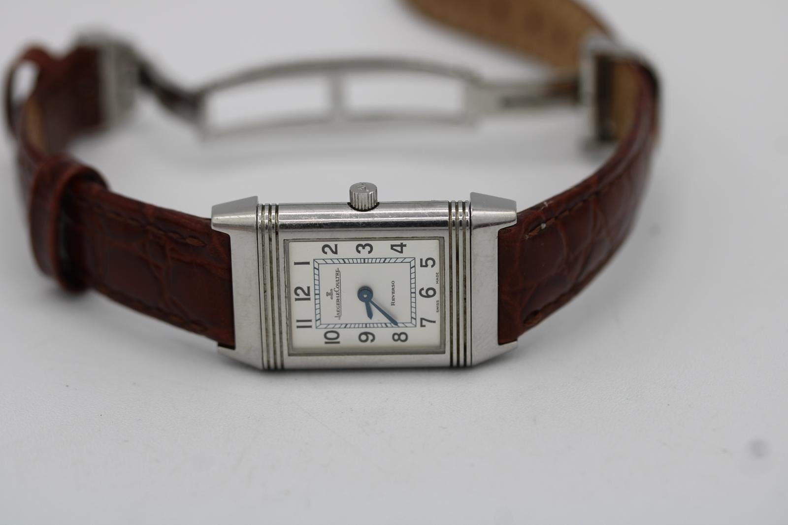 Jaeger-LeCoultre, JLC Reverso Lady 260.8.47 In Good Condition For Sale In London, GB