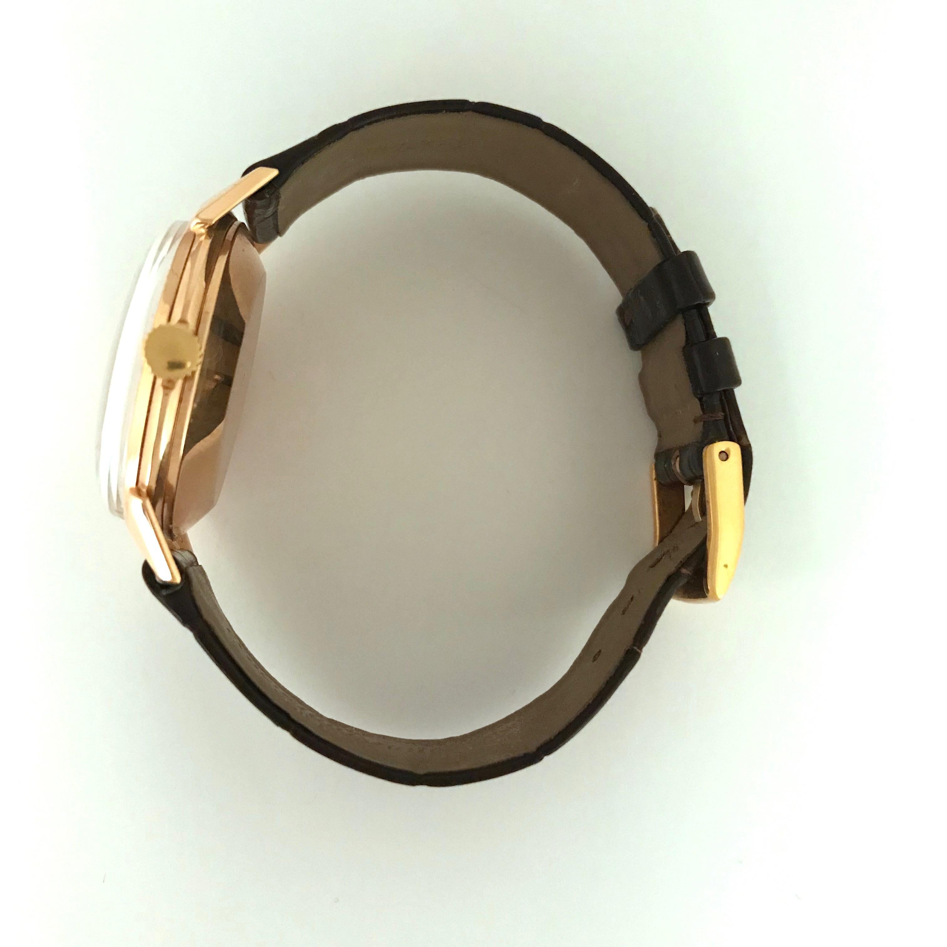 Jaeger LeCoultre Ladies Rose Gold Automatic Wristwatch, circa 1950 1