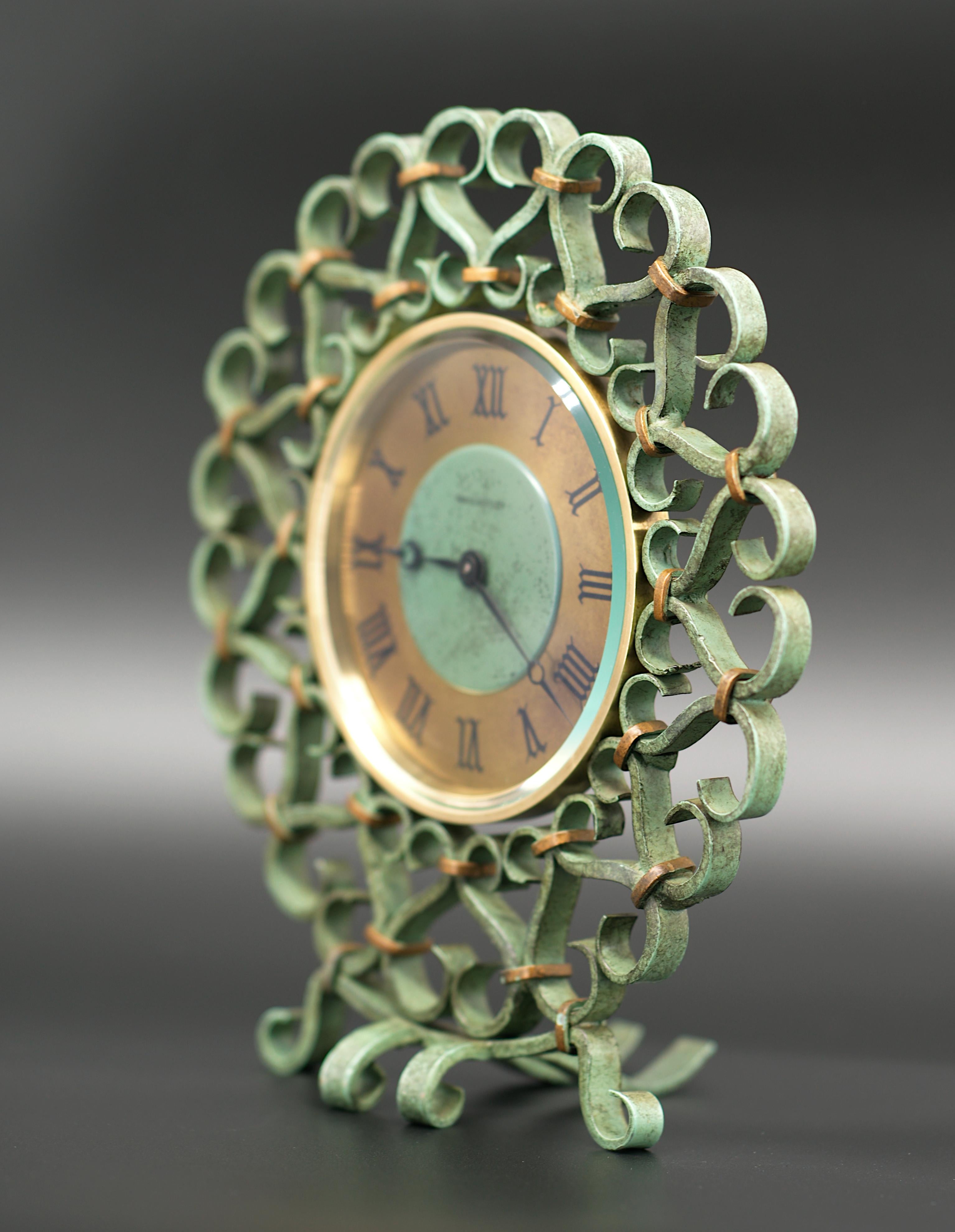 Jaeger-LeCoultre Mid-Century Modern Clock , France, circa 1950 Bon état - En vente à Saint-Amans-des-Cots, FR