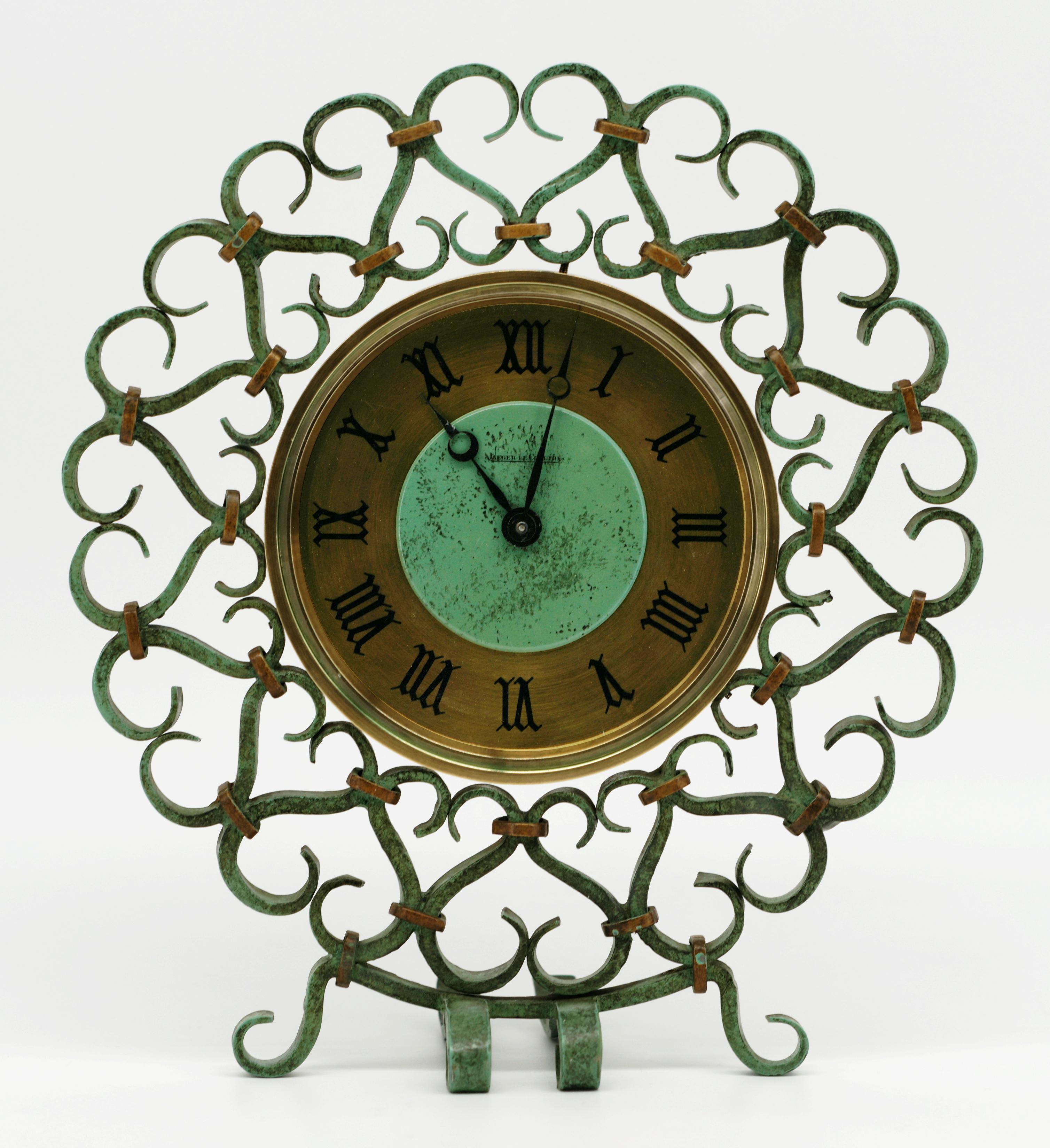 Milieu du XXe siècle Jaeger-LeCoultre Mid-Century Modern Clock , France, circa 1950 en vente
