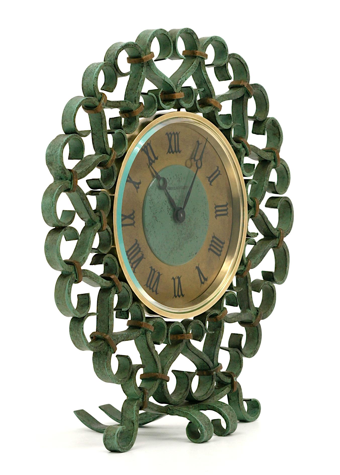 Jaeger-LeCoultre Mid-Century Modern Clock , France, circa 1950 en vente 2