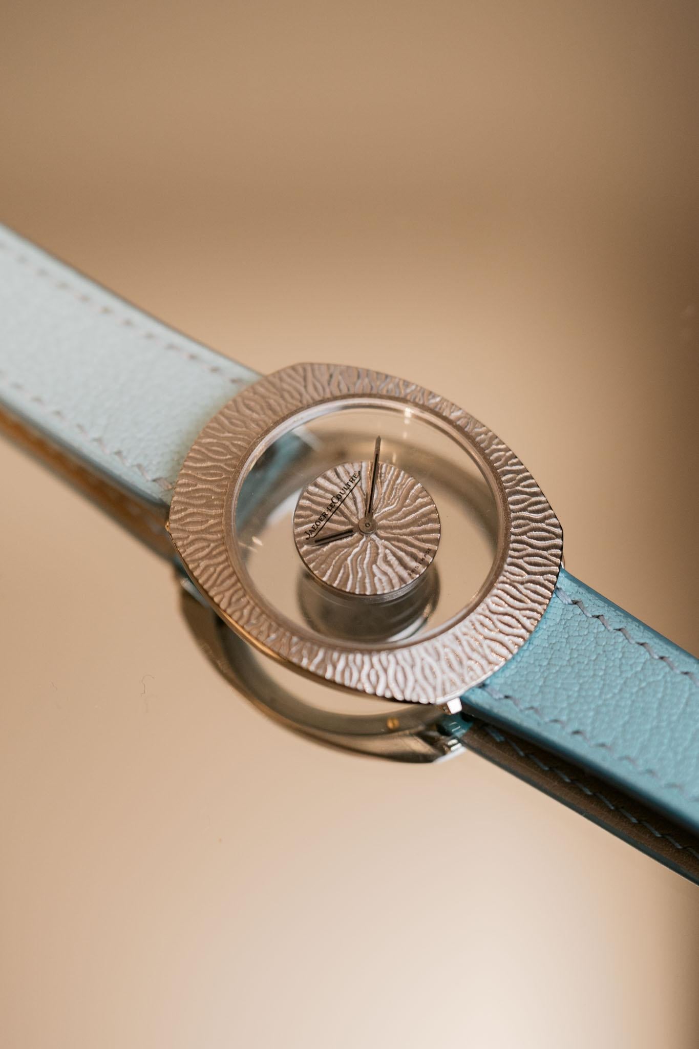 Jaeger-LeCoultre Mystery 17007 geschnitztes Zifferblatt 18k WG 1960er Jahre im Zustand „Gut“ im Angebot in SYDNEY, AU