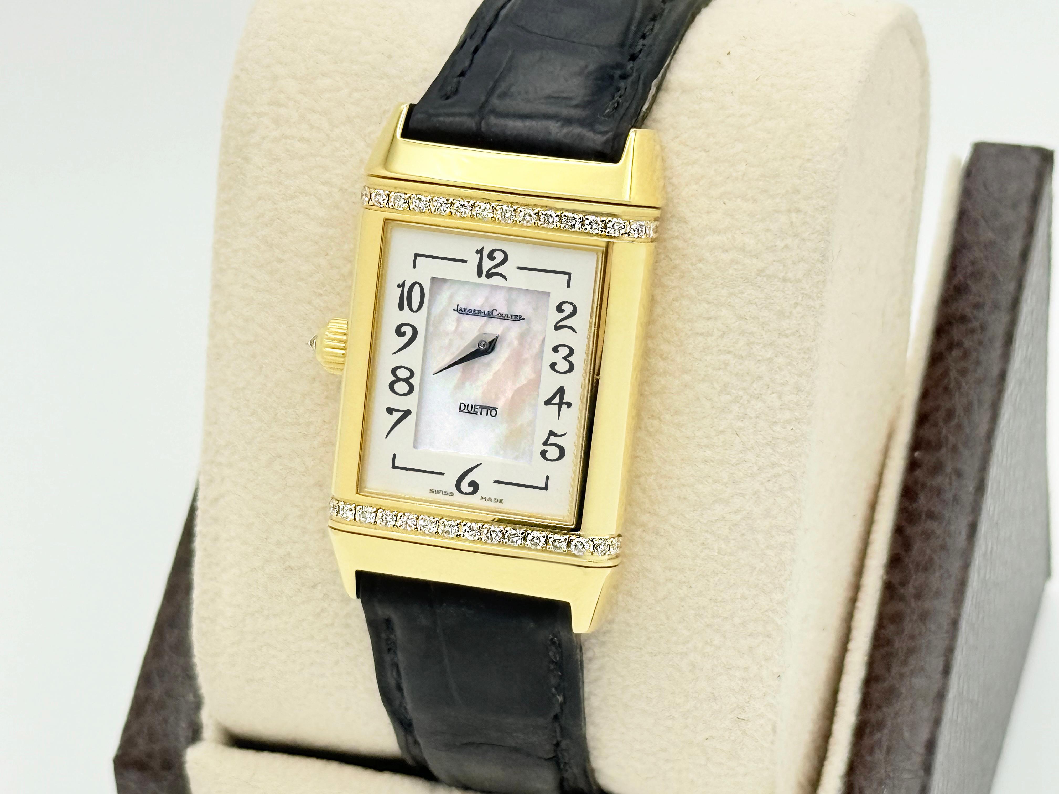 Jaeger-LeCoultre Reverso Duetto Classique 256.1.75 Lunetta con diamanti MOP Oro 18 carati in vendita 1