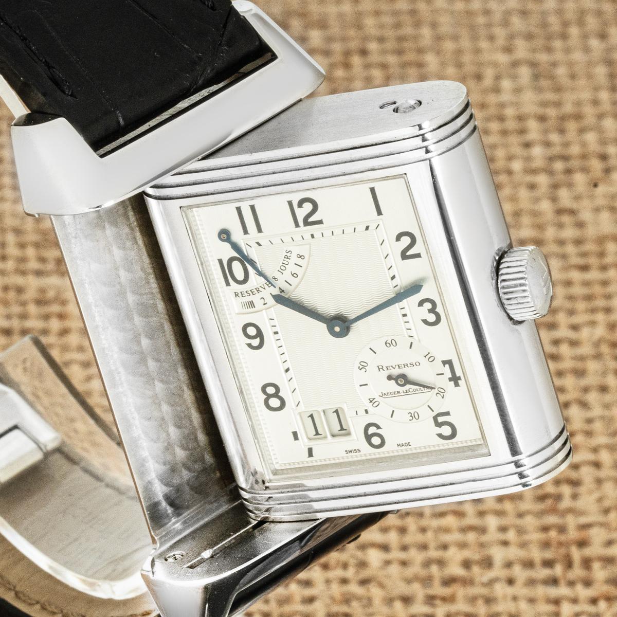 Jaeger LeCoultre Reverso Grande Date 30mm 240.8.15 Unisexe en vente