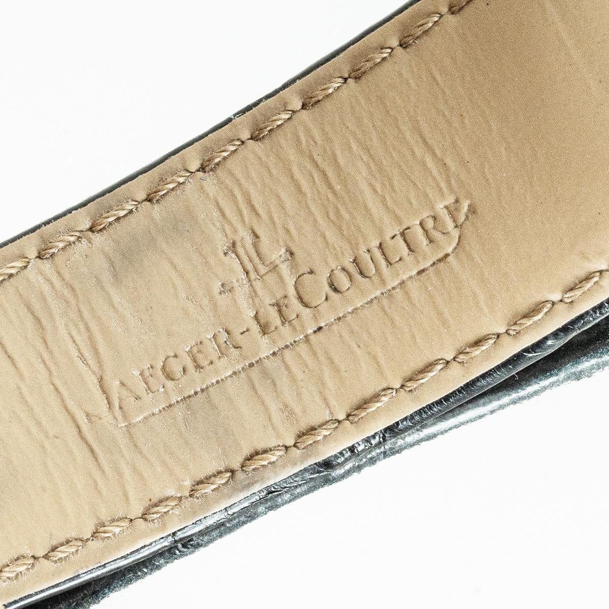 Jaeger LeCoultre Reverso Grande Date 30mm 240.8.15 en vente 4