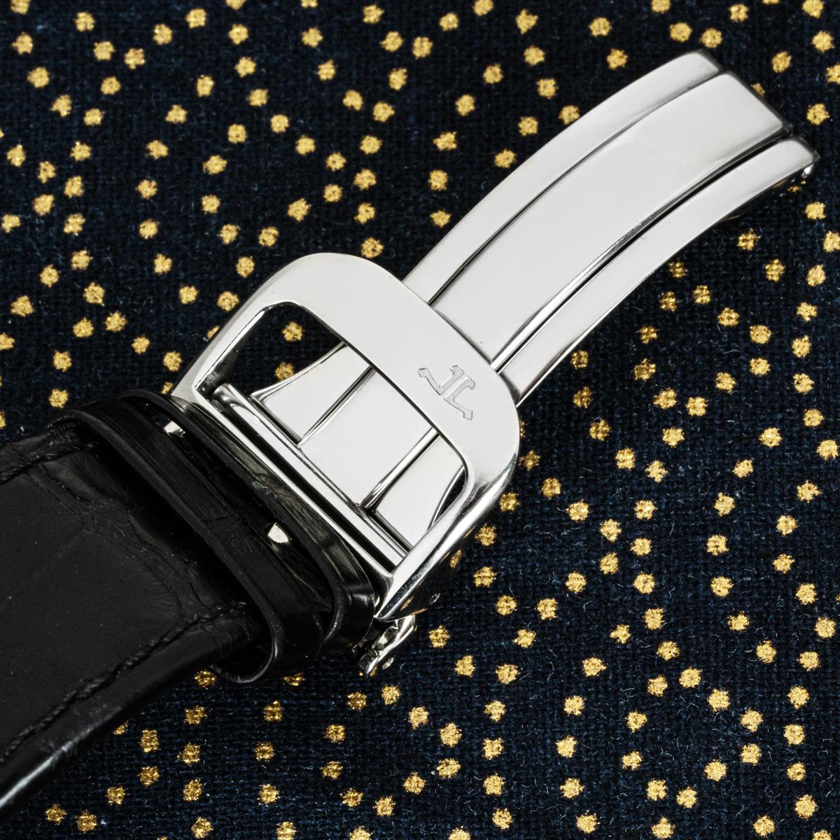 Jaeger LeCoultre Reverso Grande Date 30mm 240.8.15 en vente 5