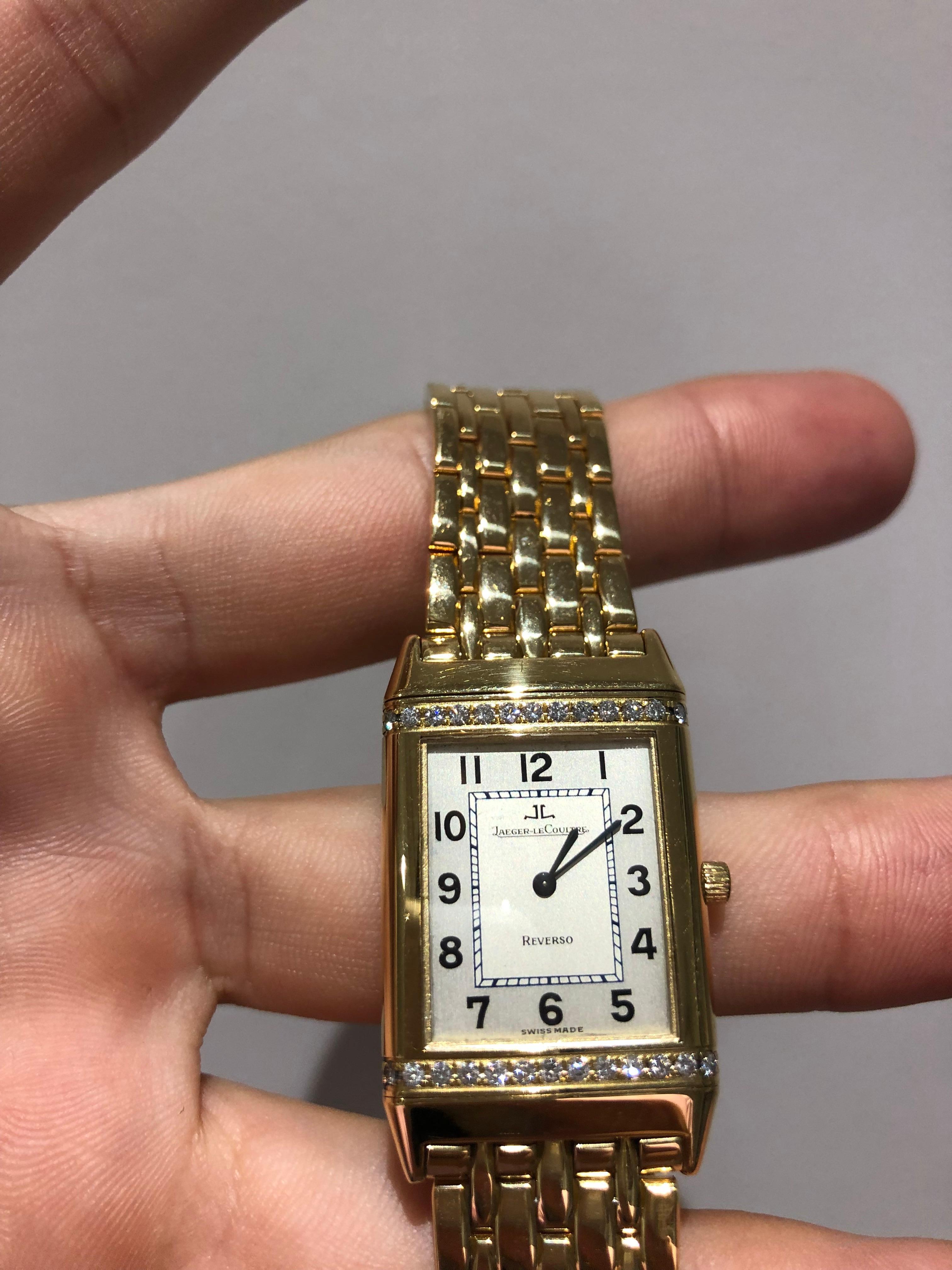 Jaeger LeCoultre Reverso Mid-Size Yellow Gold Silver Dial Diamond Set B&P In Good Condition In London, GB