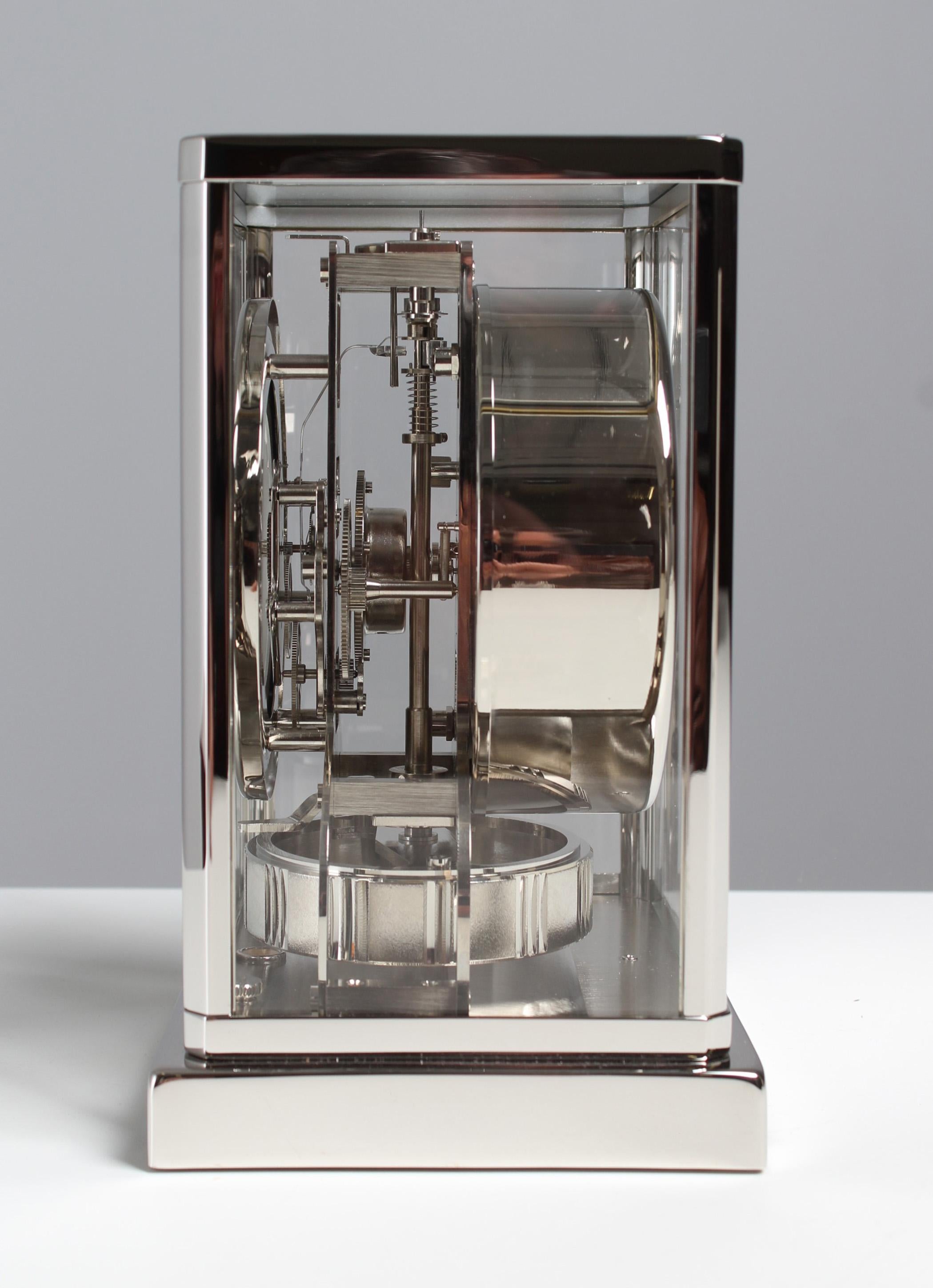 Jaeger LeCoultre, Silver Atmos Clock from 1970, Revised and Platinum-Plated In Excellent Condition In Greven, DE