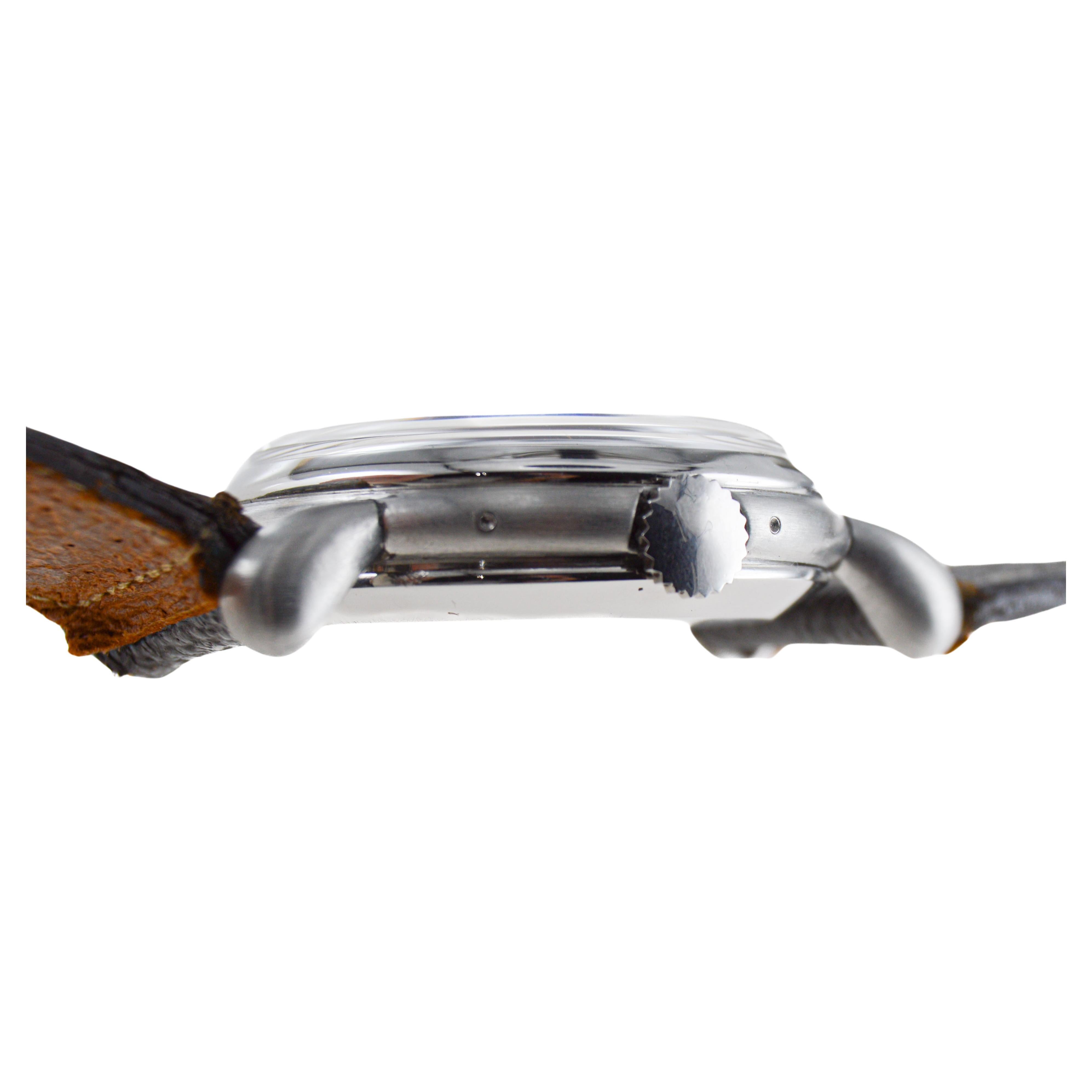 Jaeger-LeCoultre in acciaio inossidabile con tripla data, quadrante originale e scatola anni '40 in vendita 11