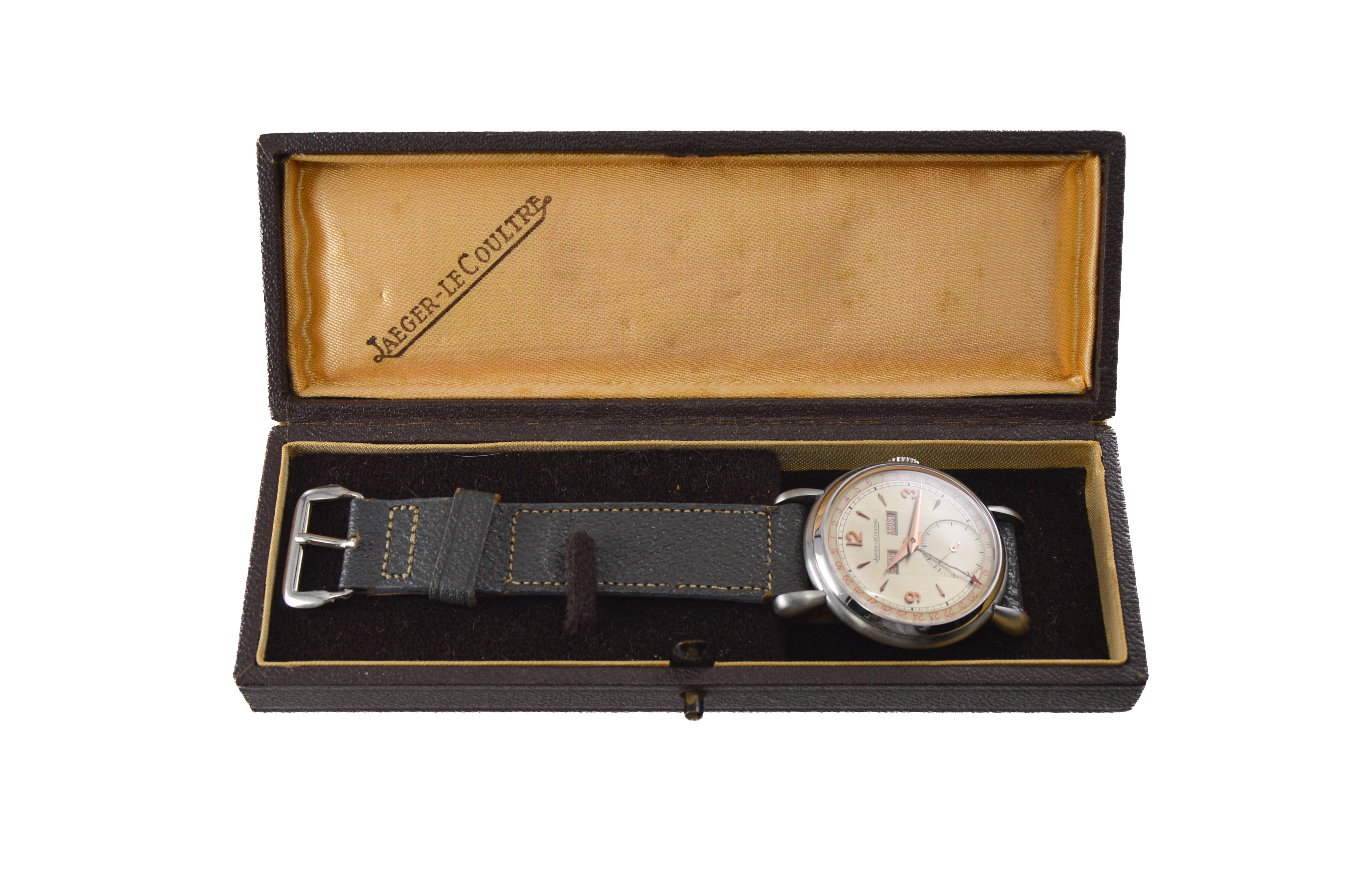 Jaeger-LeCoultre in acciaio inossidabile con tripla data, quadrante originale e scatola anni '40 in vendita 3