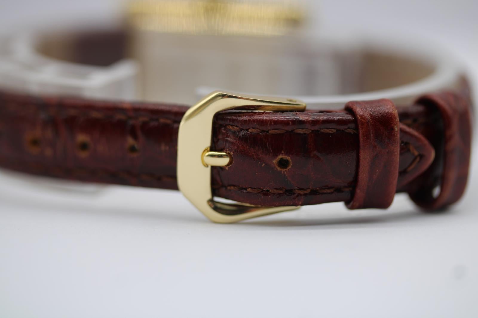 Jaeger-LeCoultre Orologio d'epoca in oro giallo 18 ct - anni '80, scatola e documenti in vendita 5