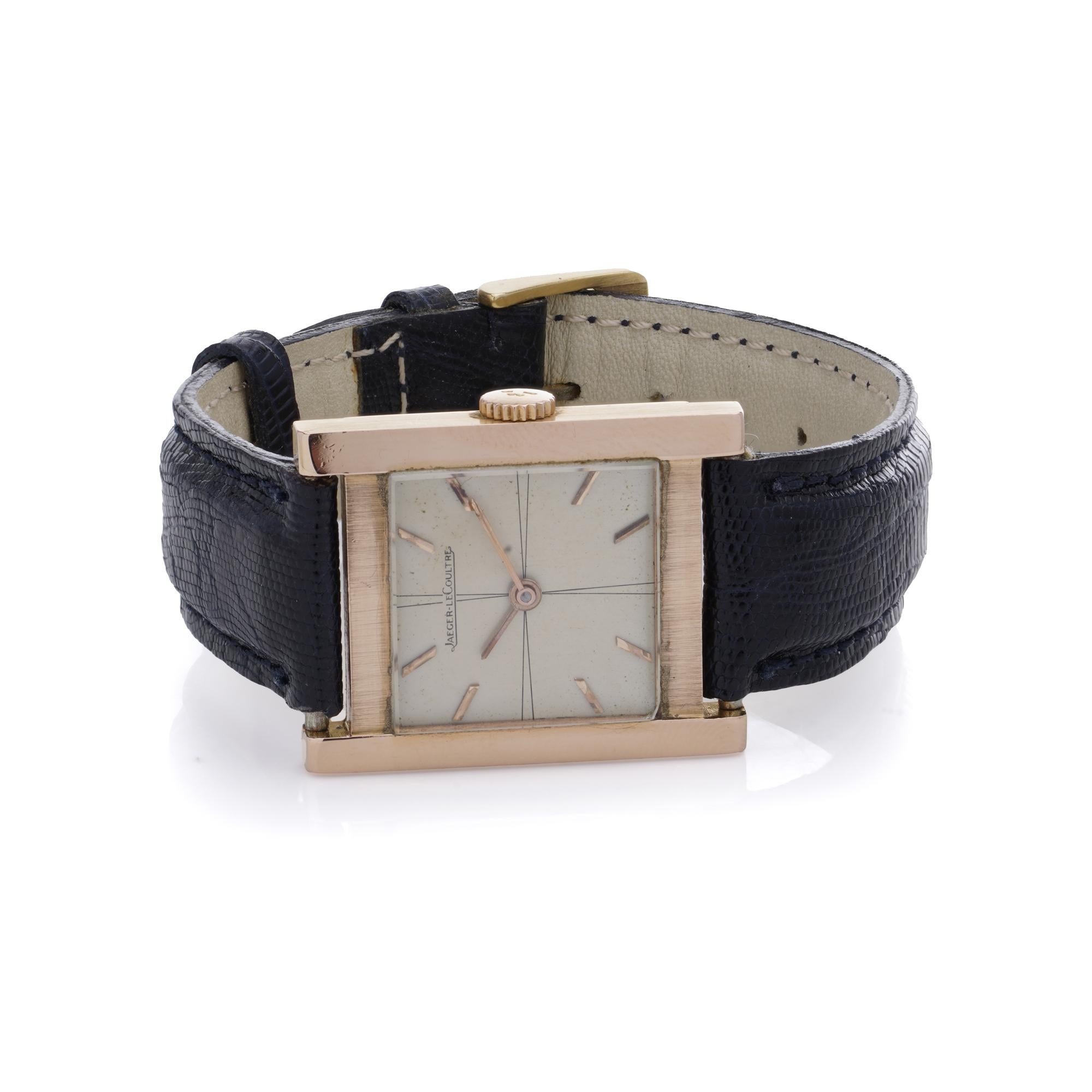 Women's Jaeger-LeCoultre vintage 18kt Yellow Gold Manual Wristwatch For Sale