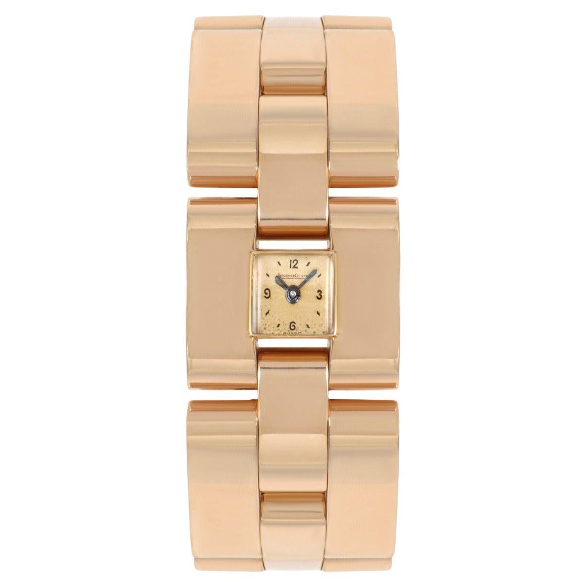 Jaeger LeCoultre Vintage Women's Dress Watch 18K Rose Gold Champagne Dial For Sale