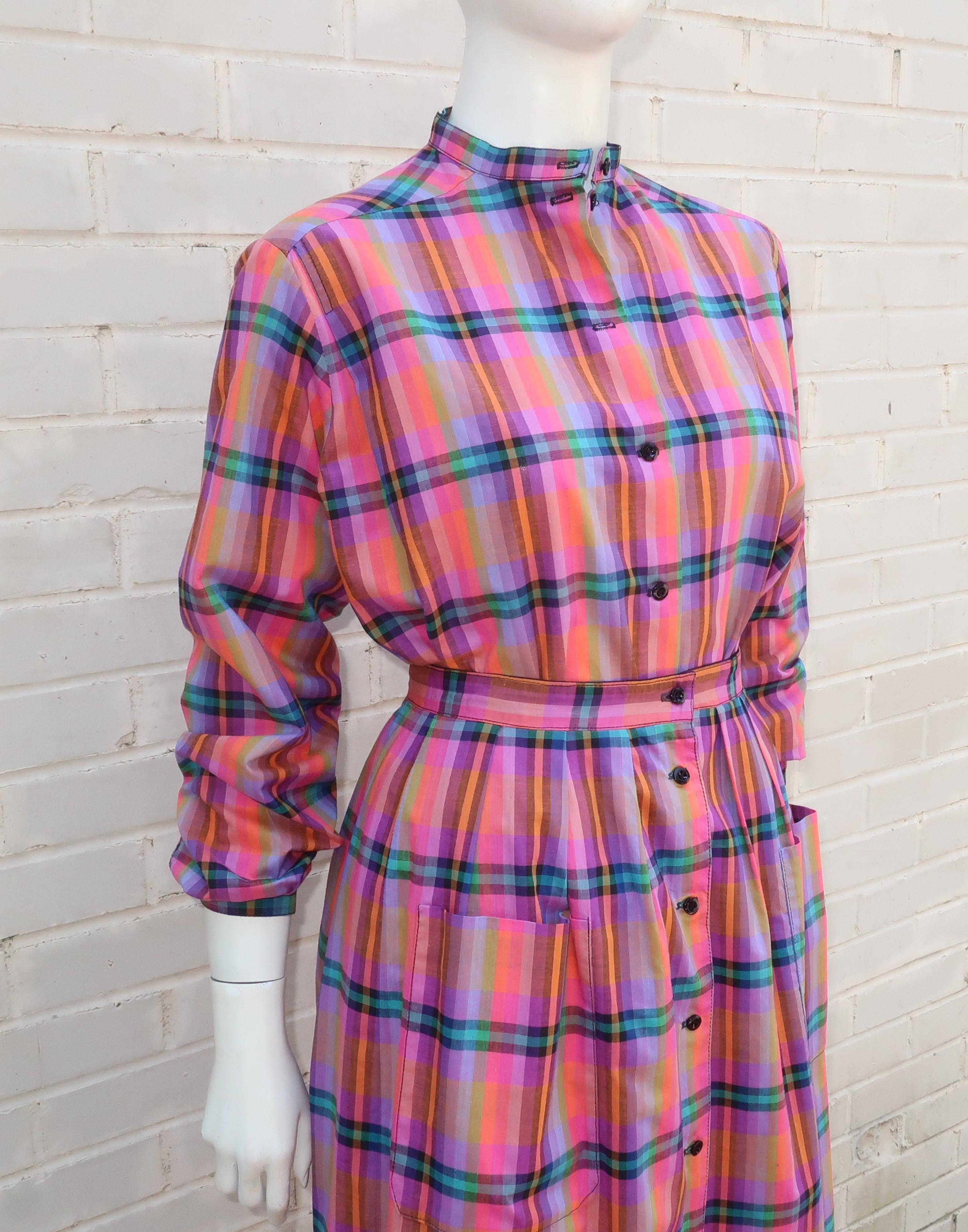 Jaeger Plaid Cotton Top & Reversible Skirt Dress Ensemble, 1970's In Good Condition For Sale In Atlanta, GA