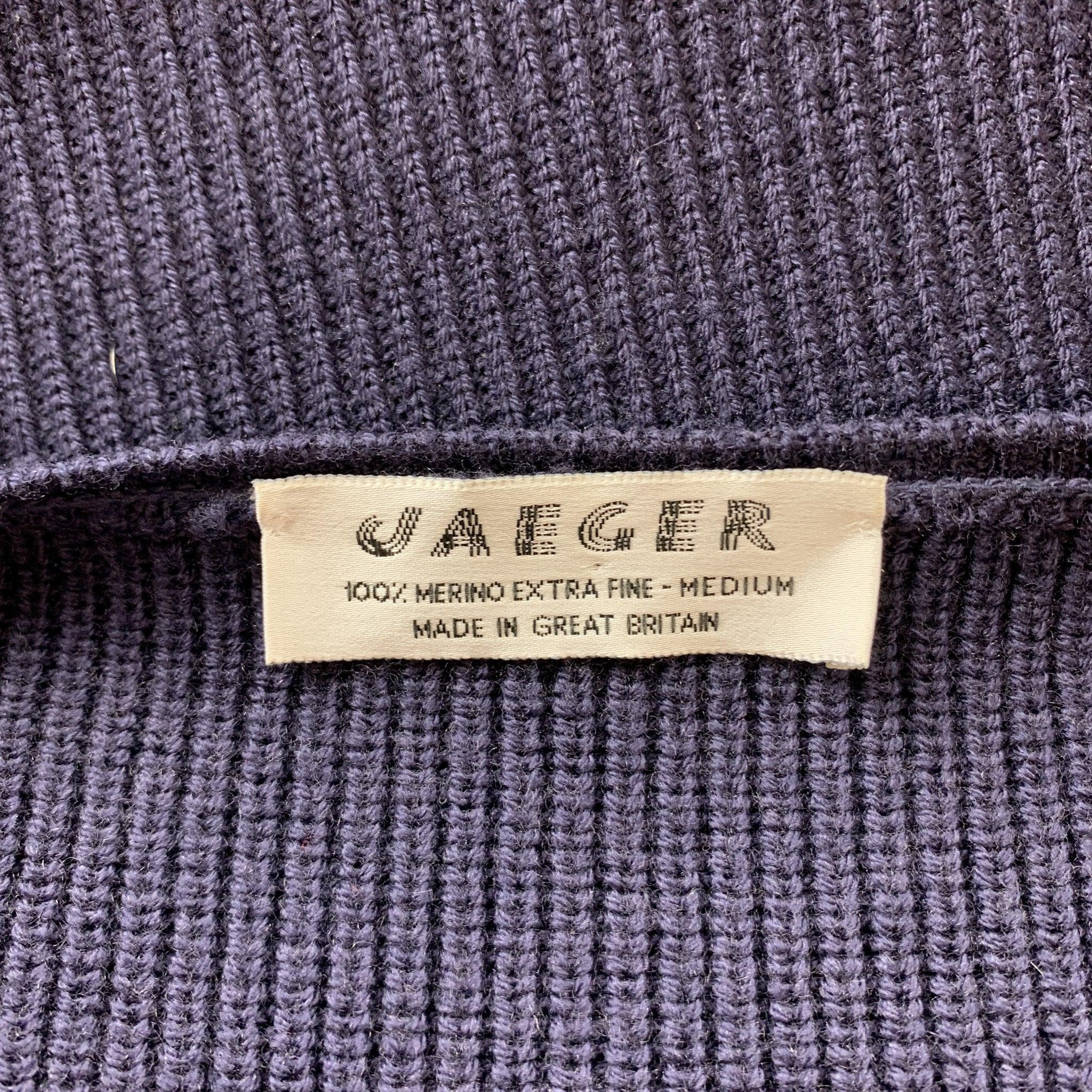 JAEGER - Cardigan boutonné en laine mérinos côtelée bleu marine, taille M en vente 1