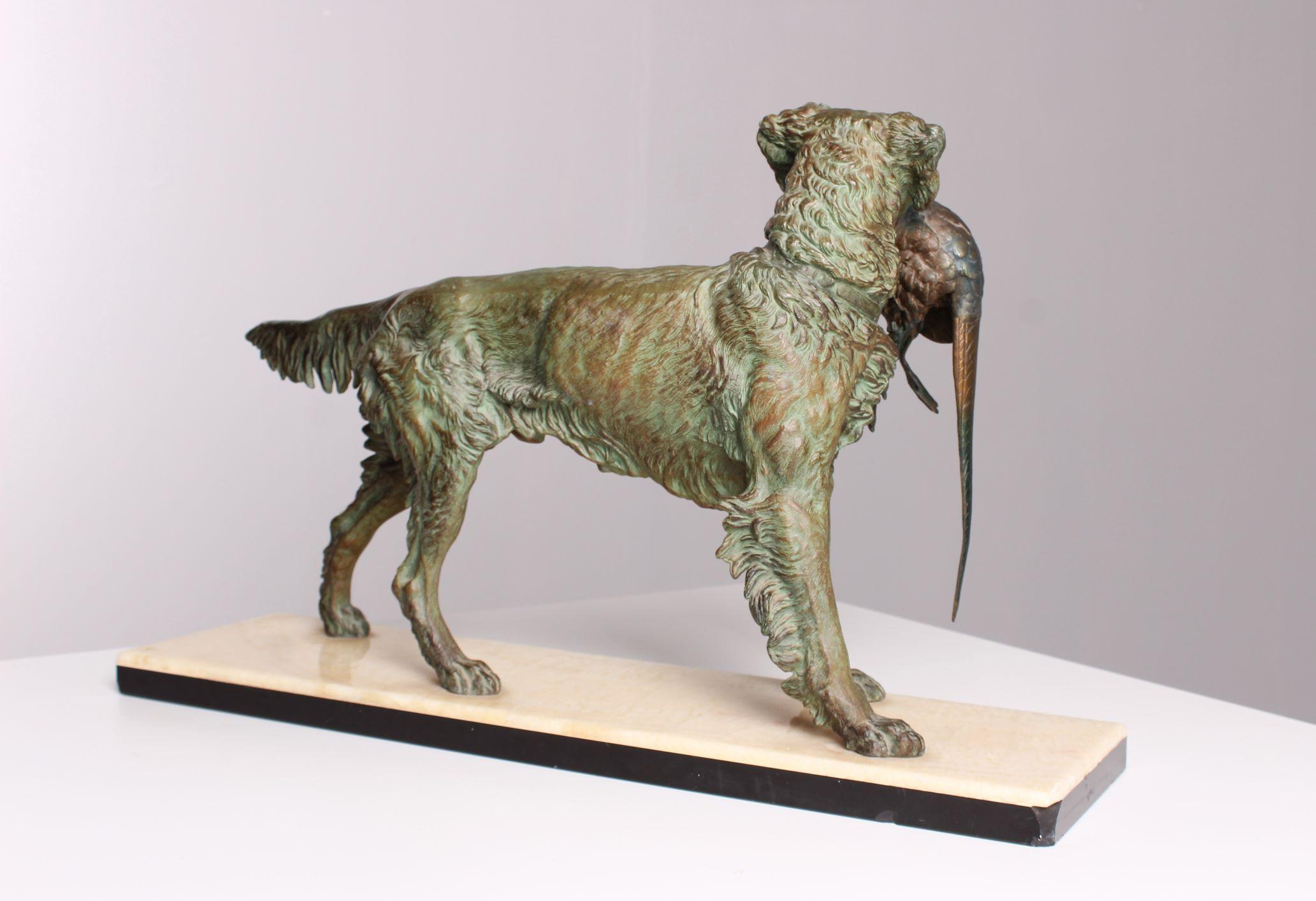 Jagdhund, Spaniel mit Fasan, Skulptur von Jules Moigniez, frühes 20. Jahrhundert 2
