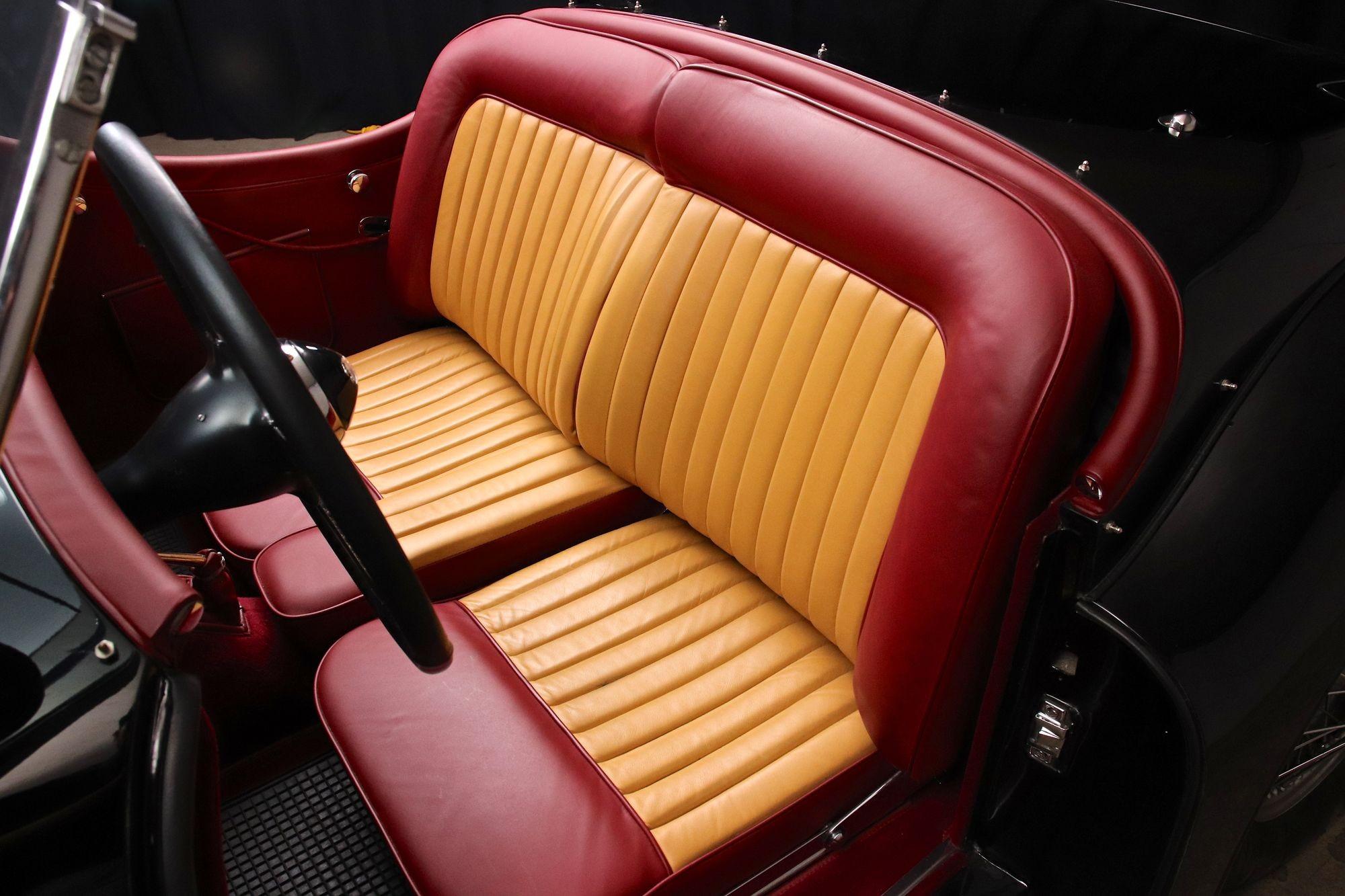 Jaguar XK 120 Roadster 1950, collection rare, état A+, avec op. expert en vente 6