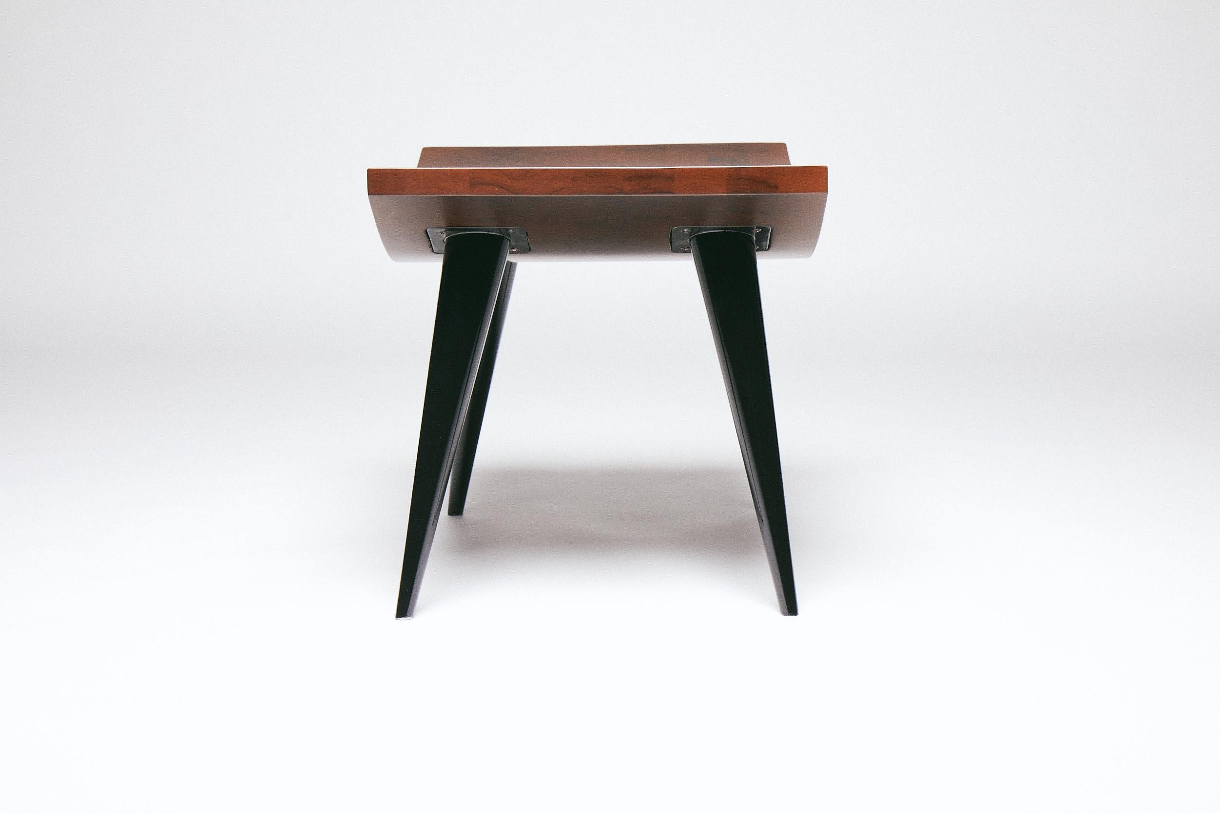 Minimalist Stool, JAH by Reda Amalou Design, 2019, Walnut and black Steel, 60cm In New Condition For Sale In Paris, FR