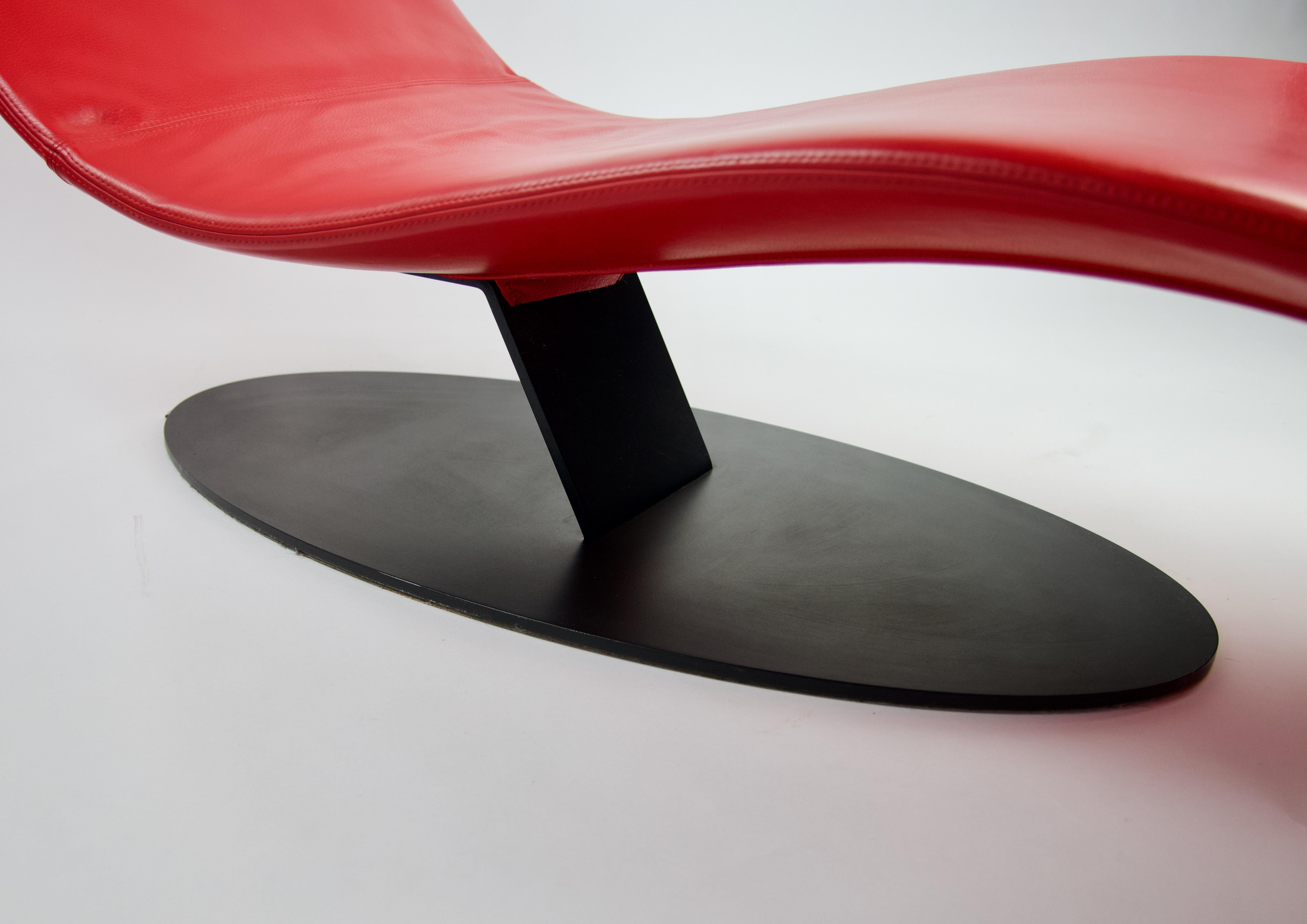 Moderne Chaise longue minimaliste Eli Fly de Jai Jalan par Desiree en vente