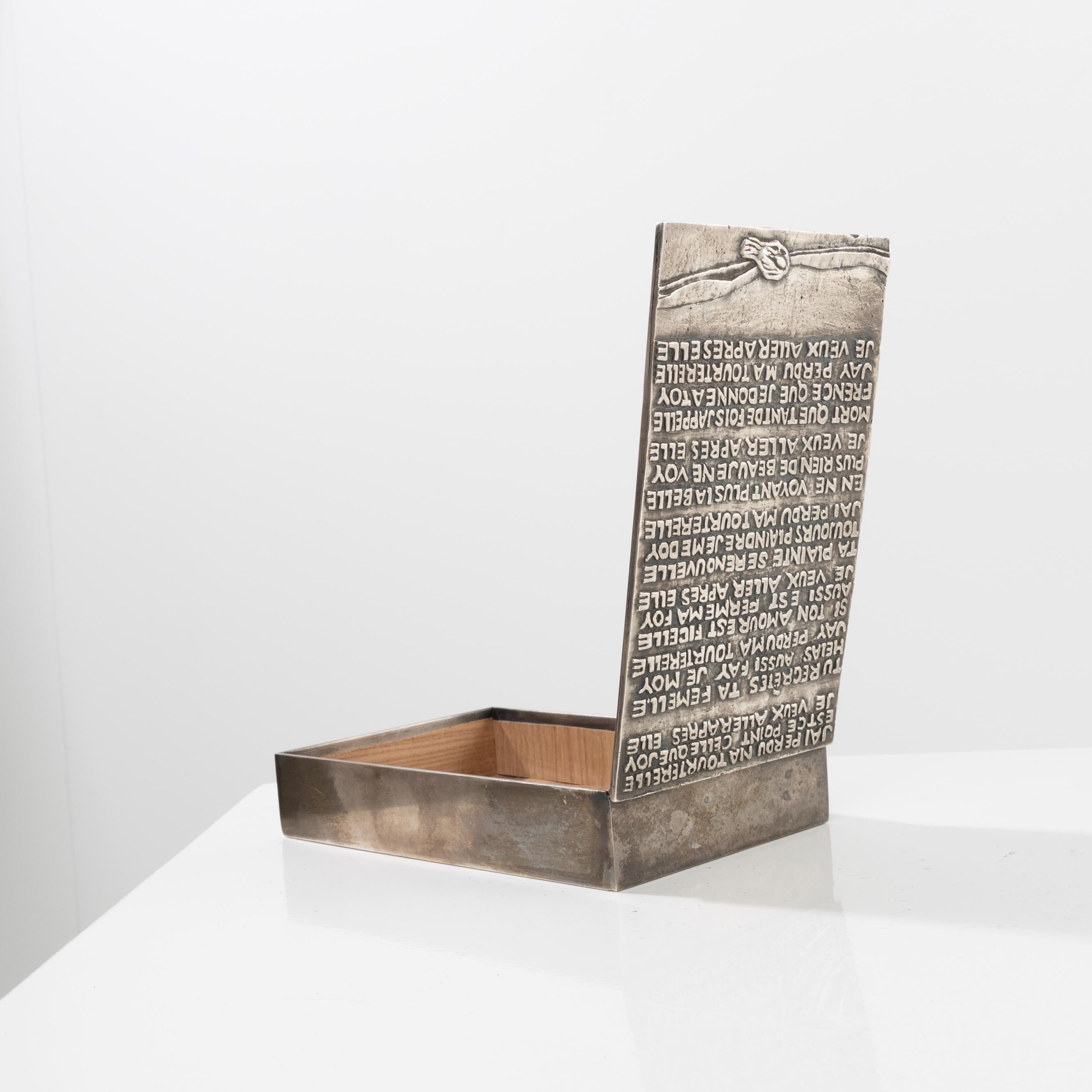 Bronze J’ai perdu ma tourterelle by Line Vautrin – Box in silvered bronze en vente