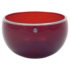 JAI red bowl with platinum rim and hermatite stone, by Giberto Venezia