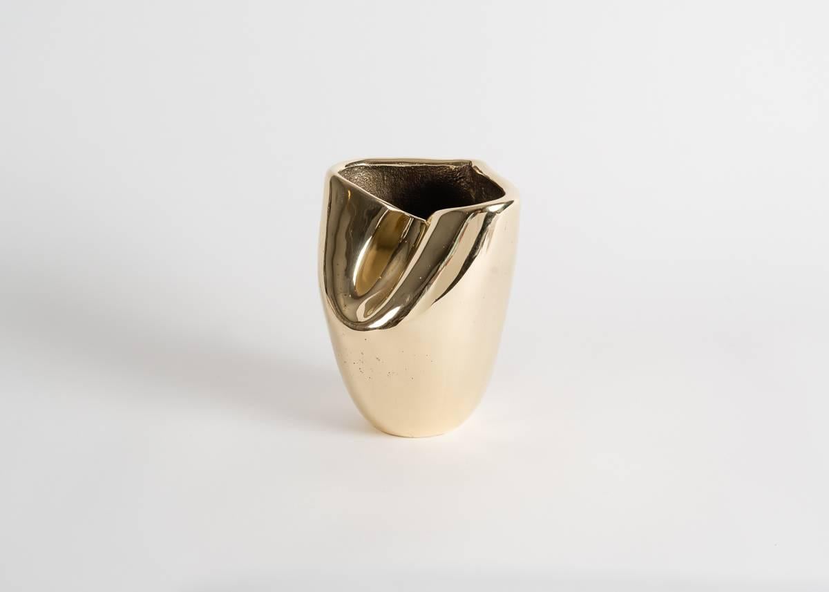 Ensemble de quatre urnes contemporaines Jaimal Odedra « Hearts », en bronze, Maroc, 2018 Bon état - En vente à New York, NY