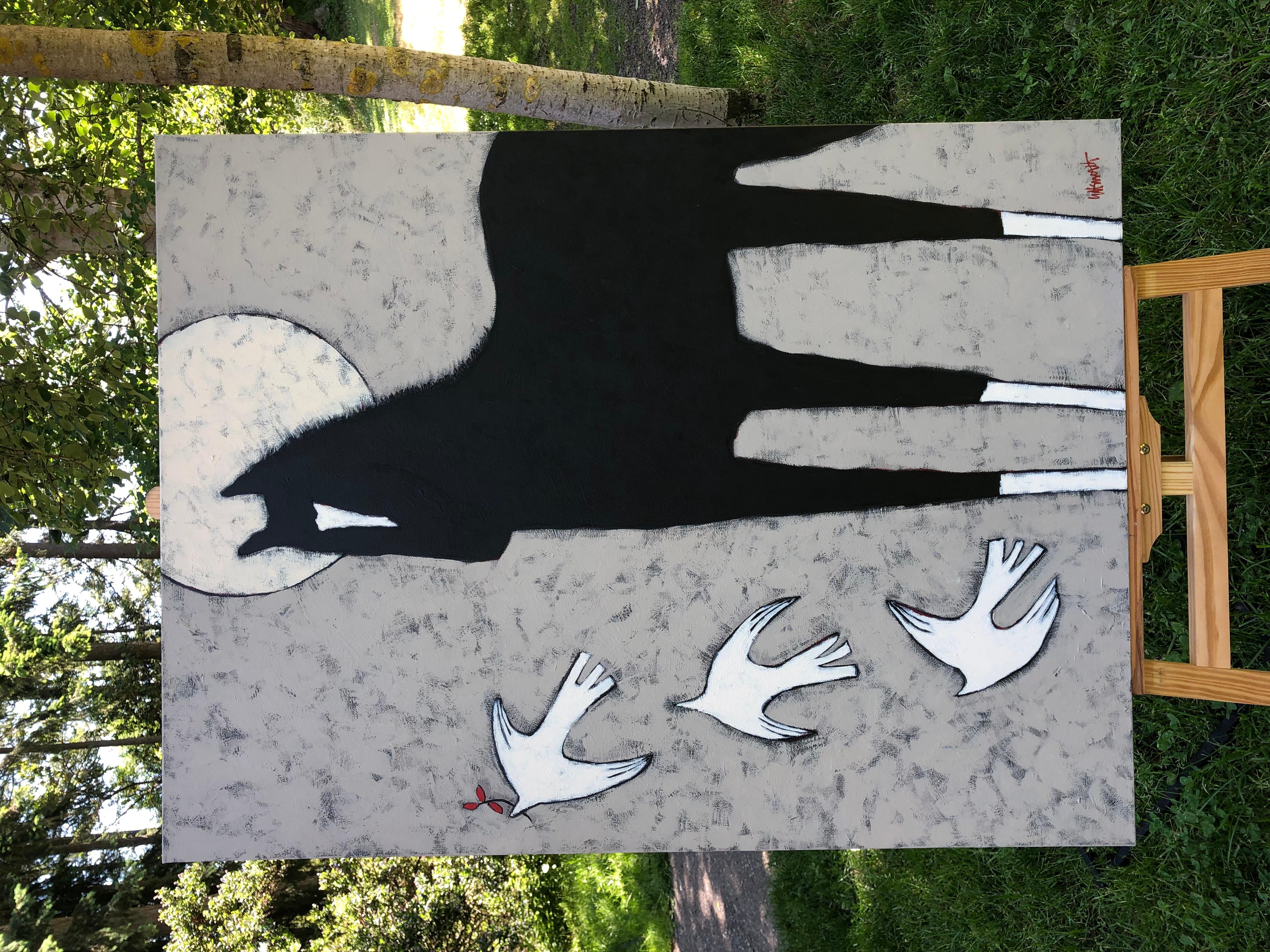 <p>Kommentare der Künstlerin<br>Die Künstlerin Jaime Ellsworth präsentiert ein schwarzes Pferd, in dessen Nähe drei weiße Tauben fliegen. Ein blasser Vollmond steigt von oben auf und beleuchtet die Tiere. Farbschichten verleihen Tiefe und Reichtum,