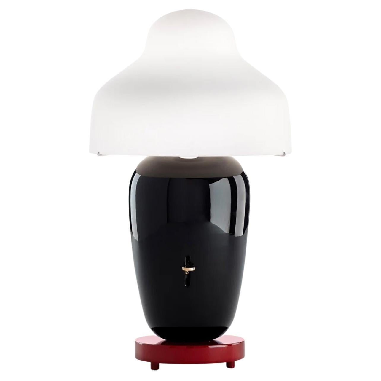 Jaime hayan Chinoz Black-Burgundy Base Table Lamp For Parachilna