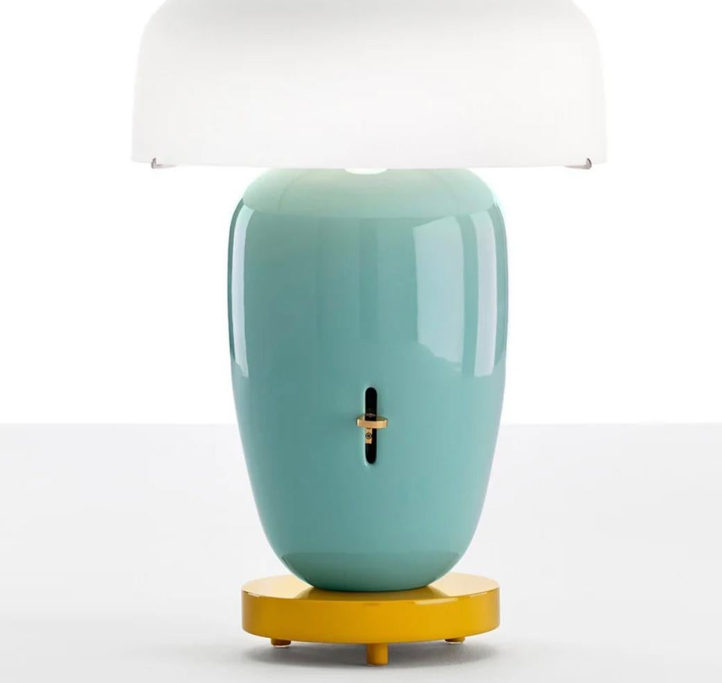 Mid-Century Modern Jaime hayan Chinoz Green - Ocre Base Table Lamp For Parachilna For Sale