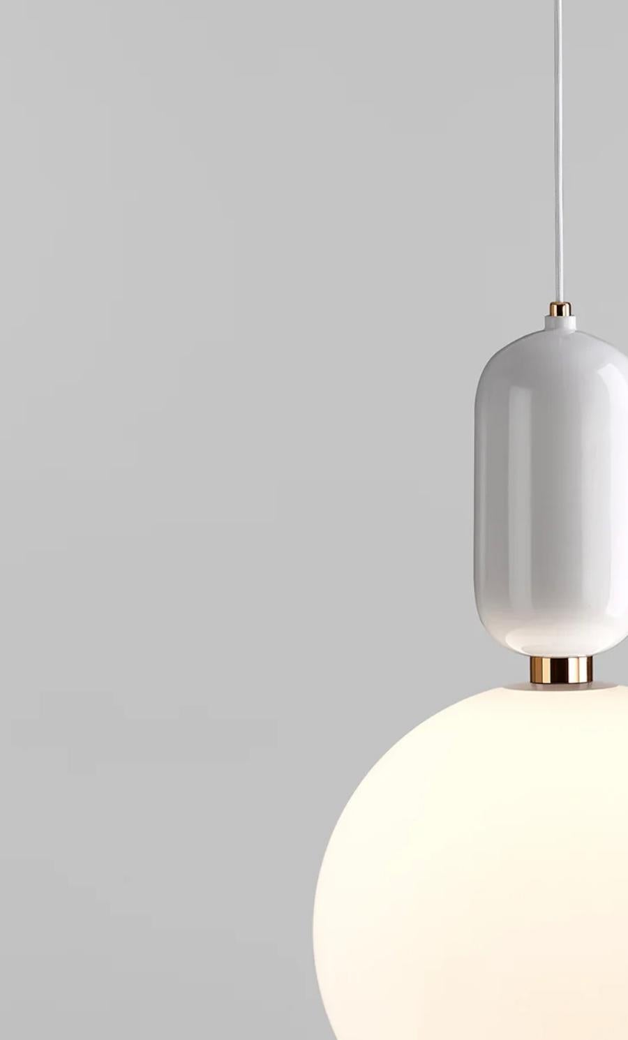 Jaime Hayon Aballs T Gr Weiße Hängeleuchte für Parachilna (Moderne der Mitte des Jahrhunderts) im Angebot