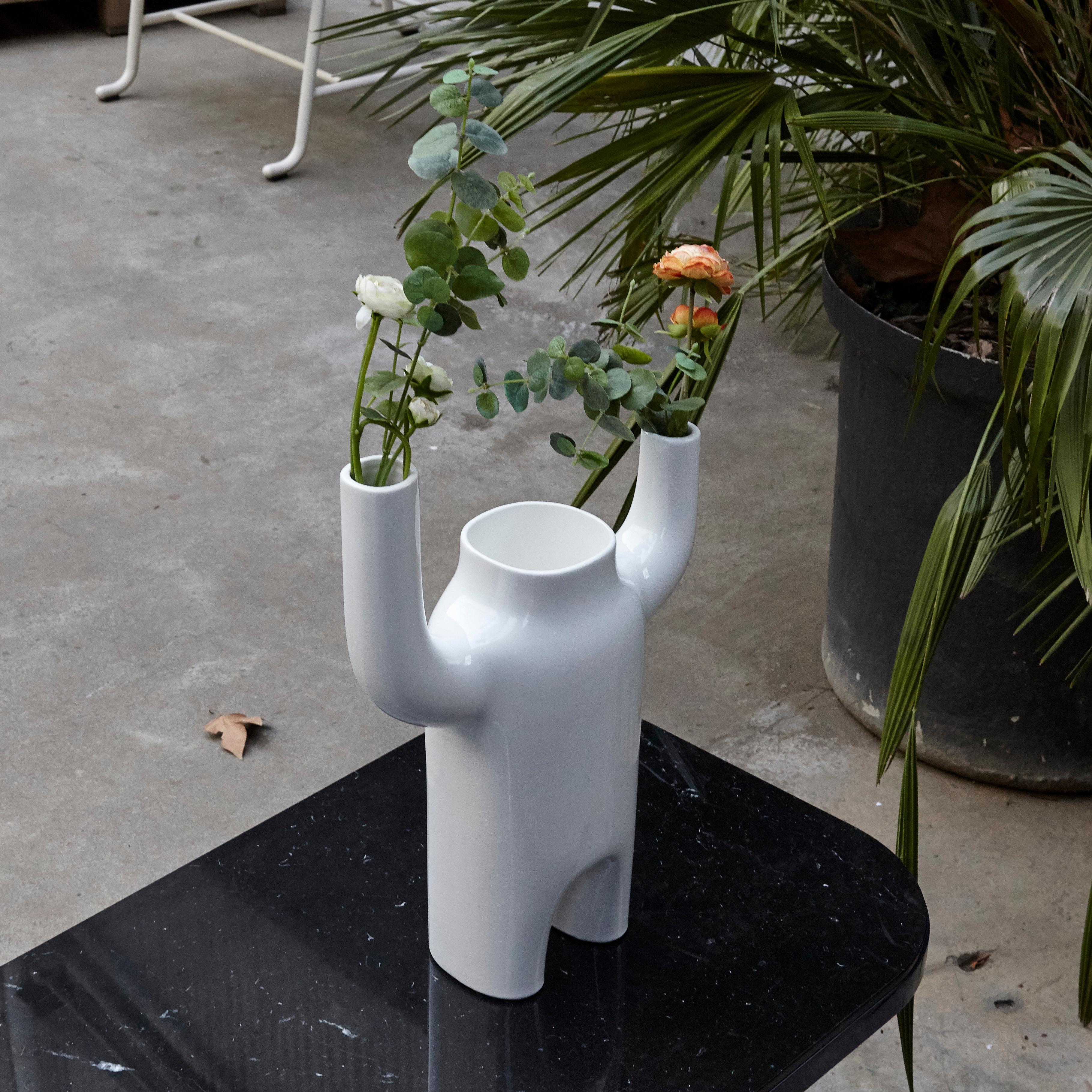 Jaime Hayon Contemporary Big White Glazed Happy Susto Vase ENVIOS In New Condition In Barcelona, Barcelona