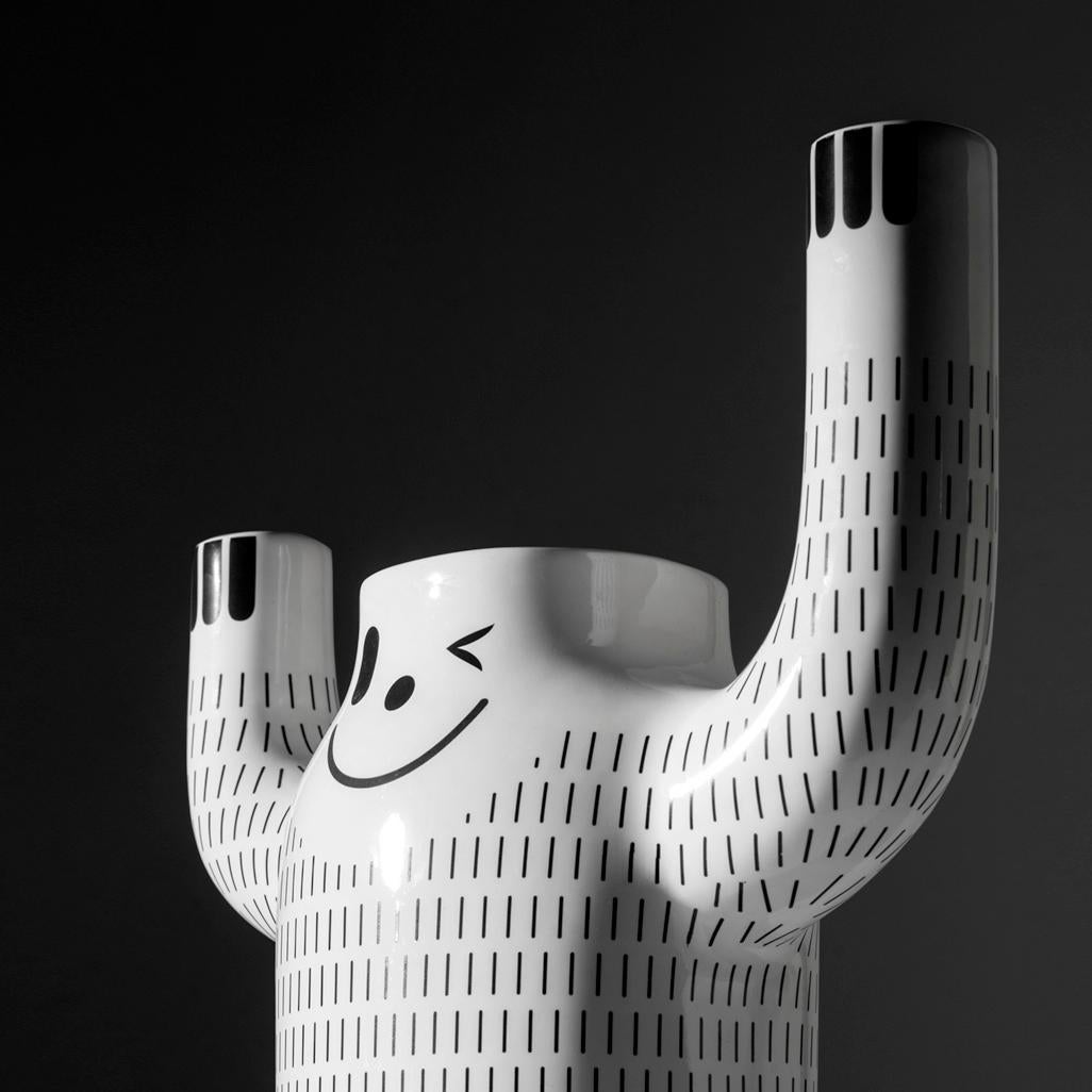 Jaime Hayon Jarrón Contemporáneo Esmaltado Susto Feliz Blanco Español en venta
