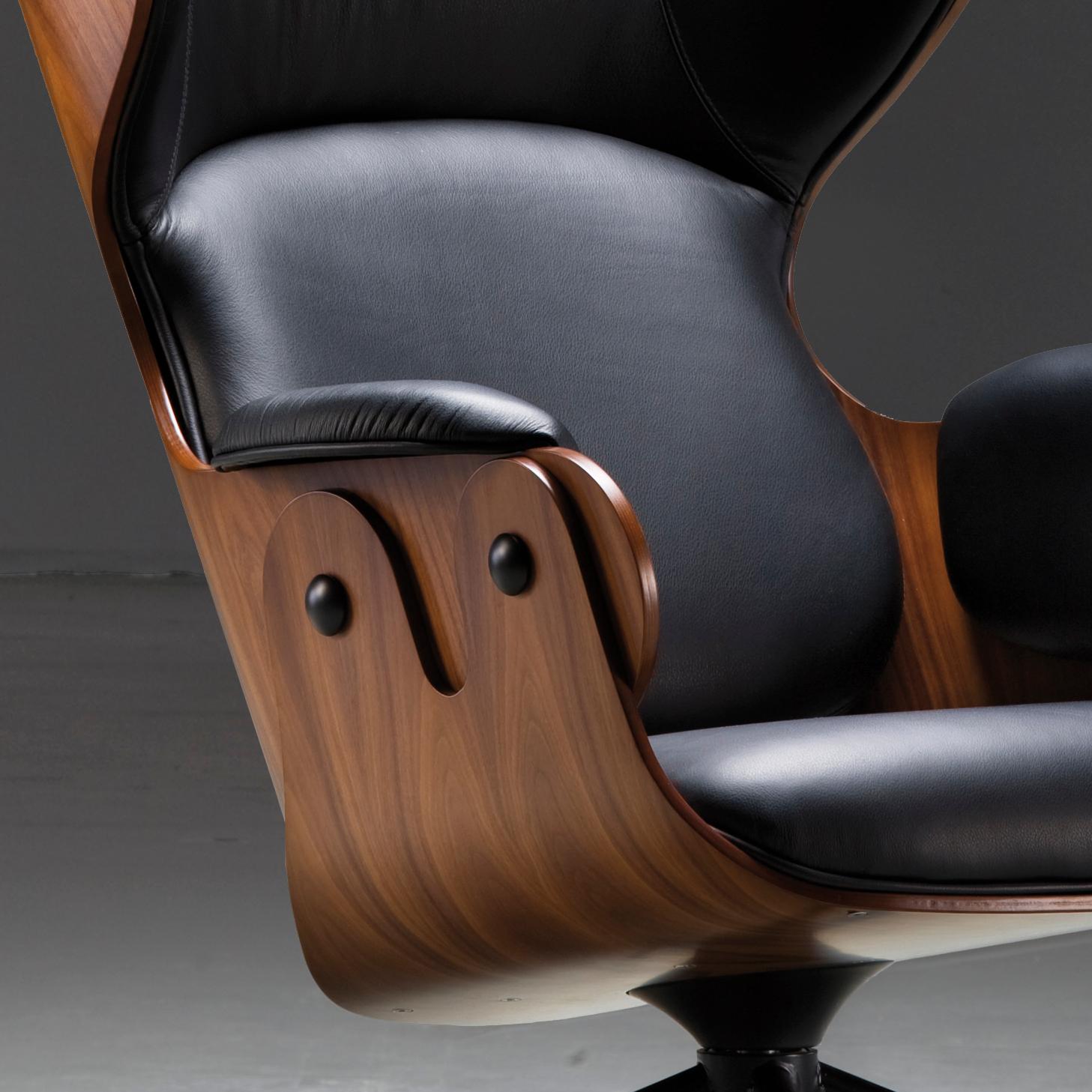 Jaime Hayon, zeitgenössischer Sessel mit Lederpolsterung und Loungesessel für BD (Aluminium) im Angebot