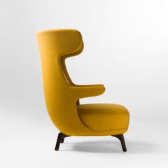 Fauteuil Dino en tissu jaune monocolore par Jaime Hayon, ENVIOS