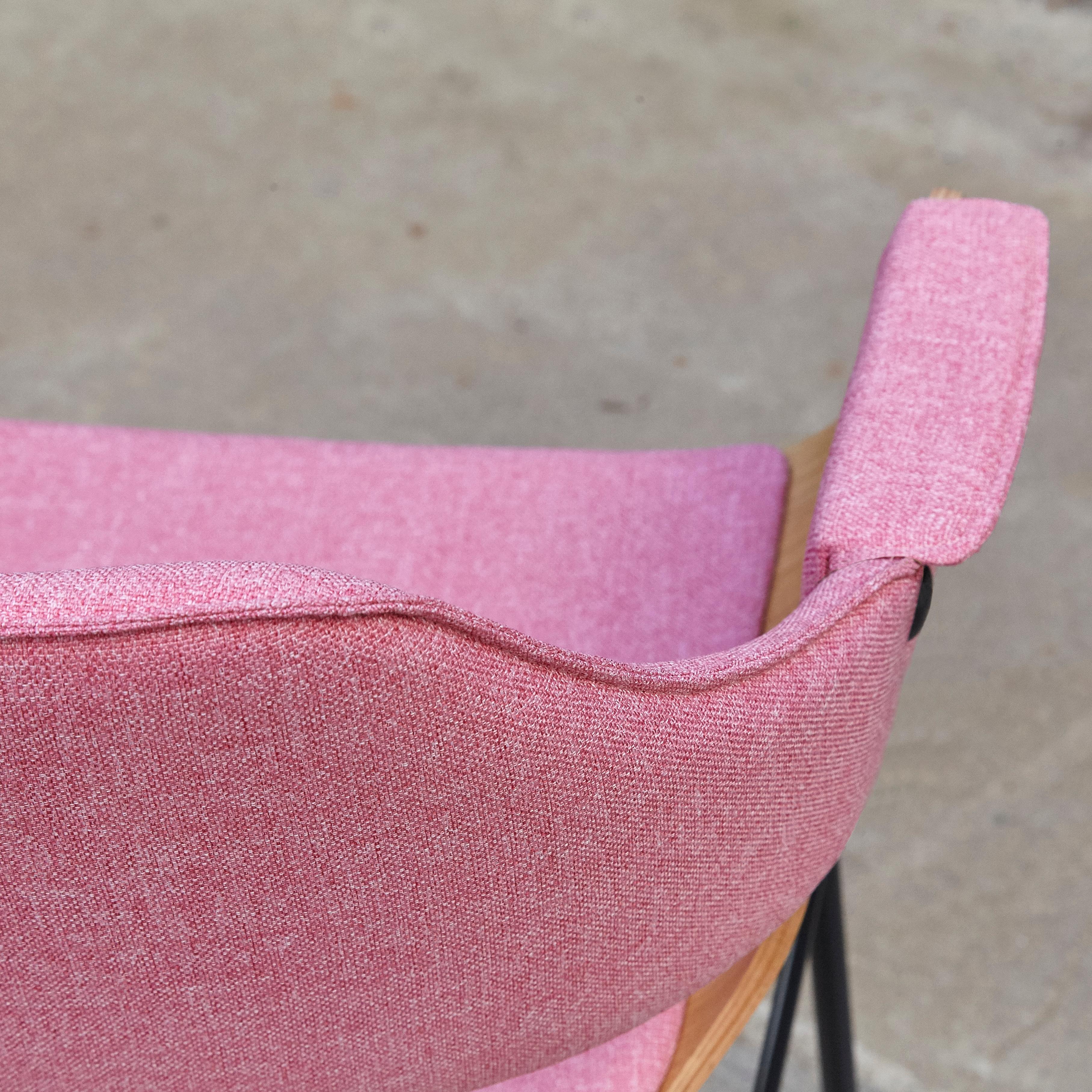 Jaime Hayon Contemporary Pink Upholstered Wood Chair Showtime by BD Barcelona 4