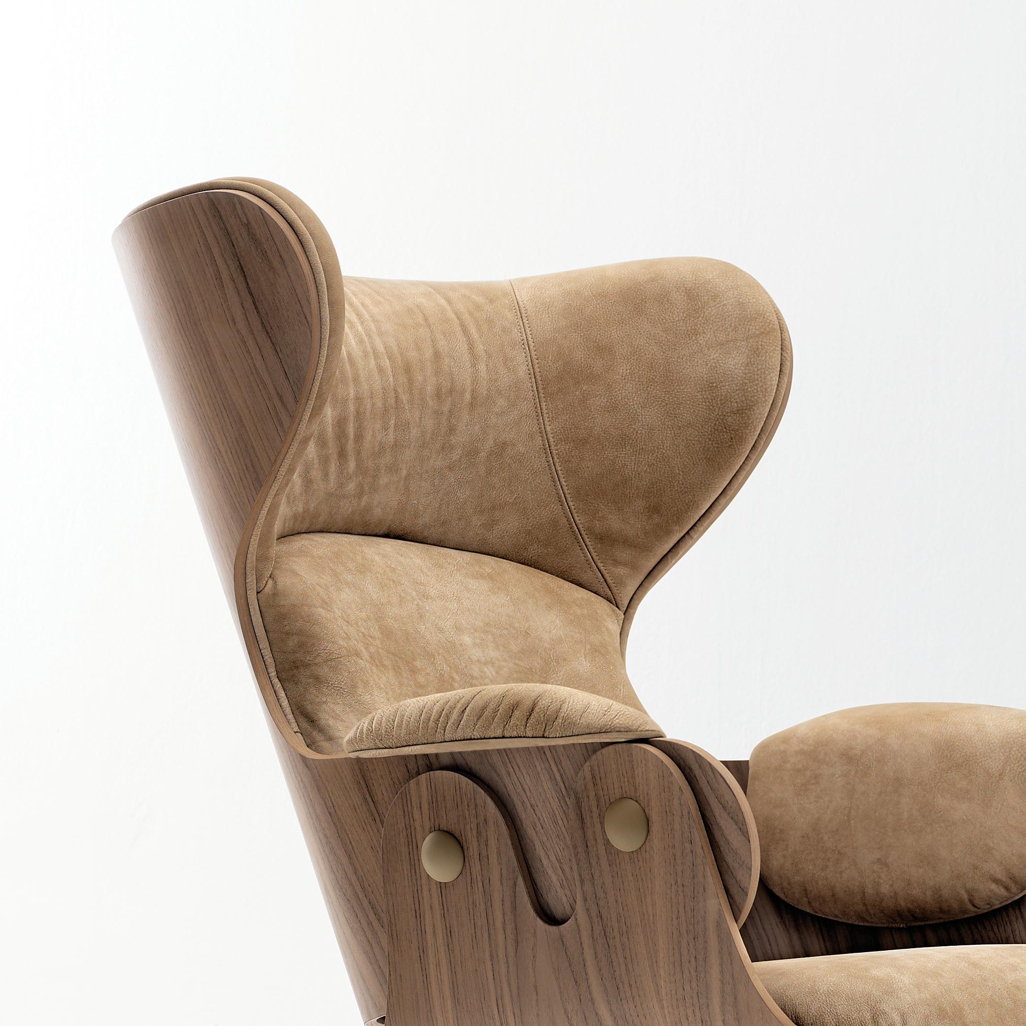 Armchair structure base in cast aluminium.

Seat, backrest are in plywood with exteriors in walnut nature effect NG EN2
upholstered in aged camel V18

Various fabrics and leathers available.
      