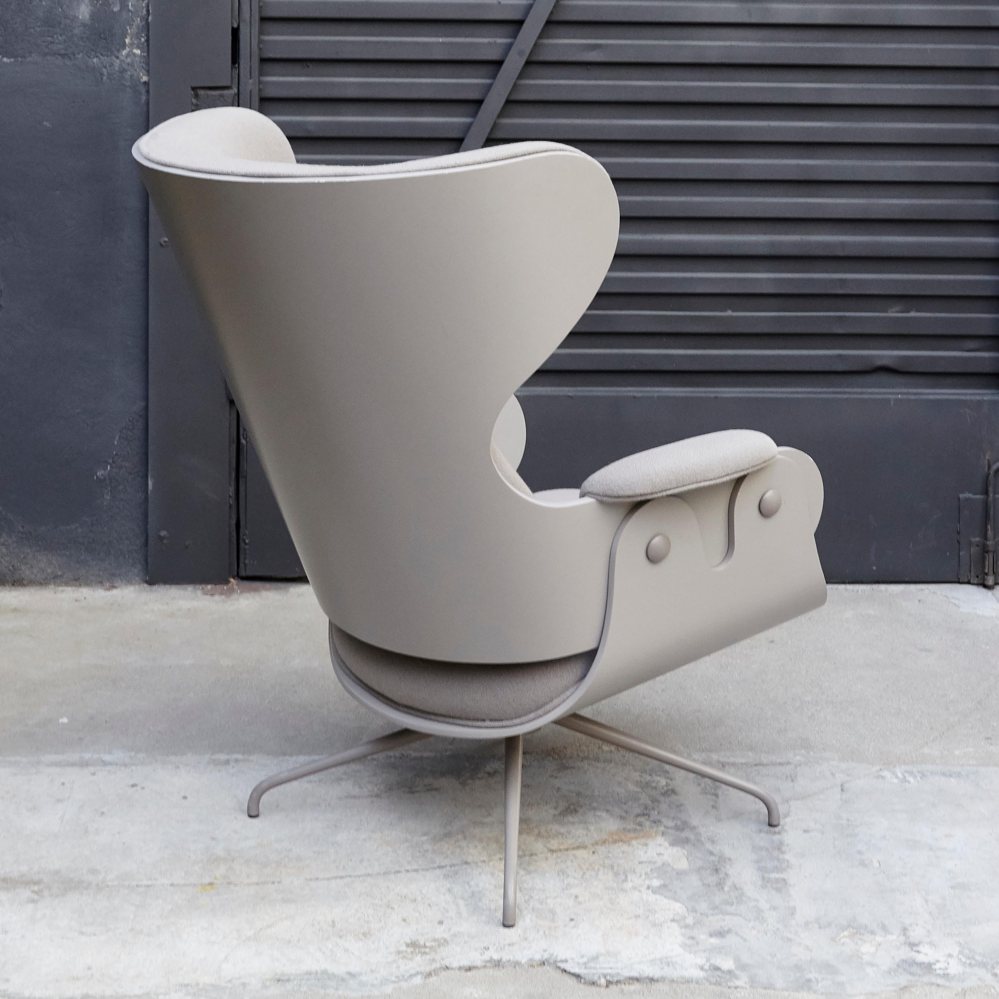 Jaime Hayon, Contemporary, Plywood Grey Upholstery Lounger Armchair In Good Condition In Barcelona, Barcelona