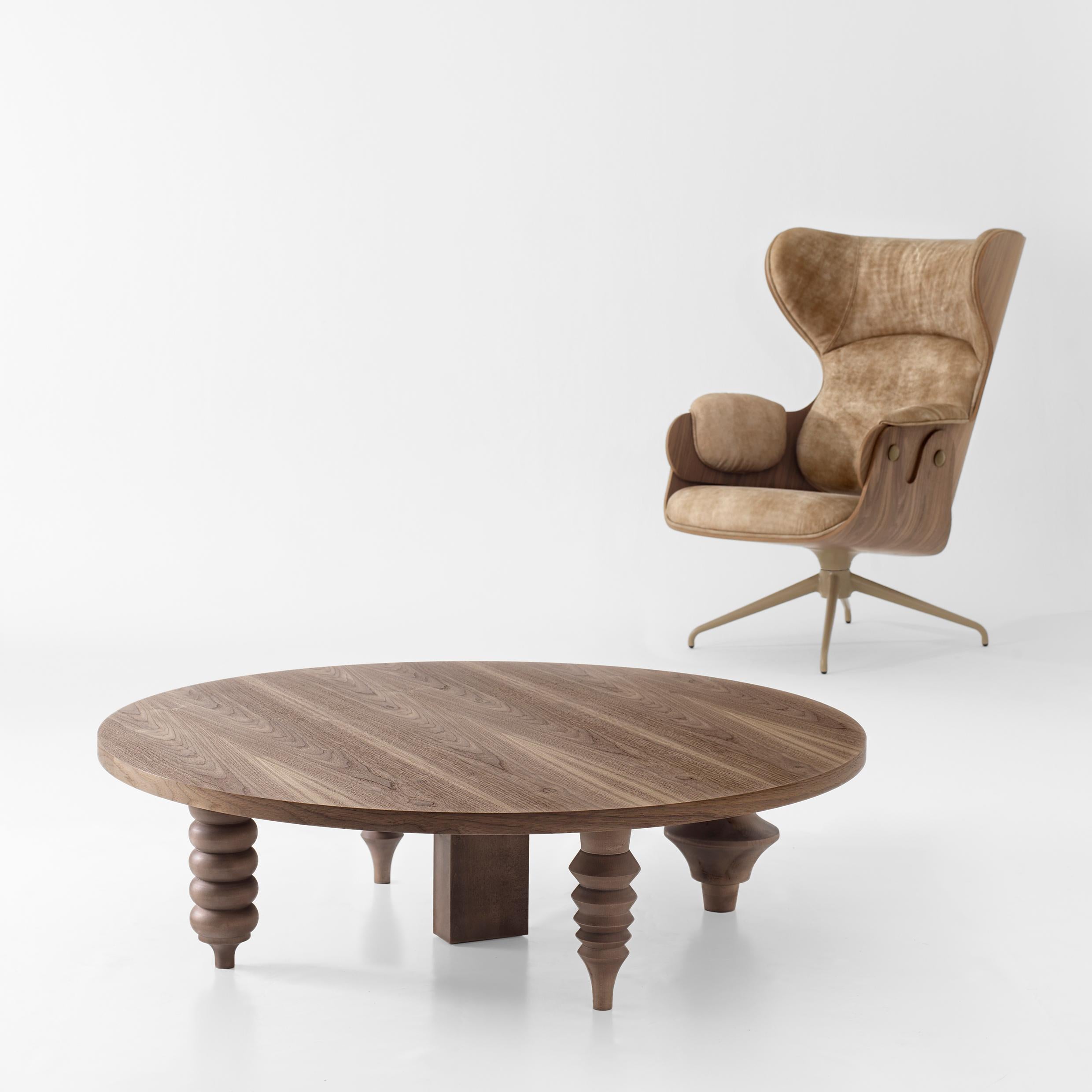 Espagnol Table basse contemporaine à pieds arrondis en bois de Jaime Hayon par BD Barcelona en vente