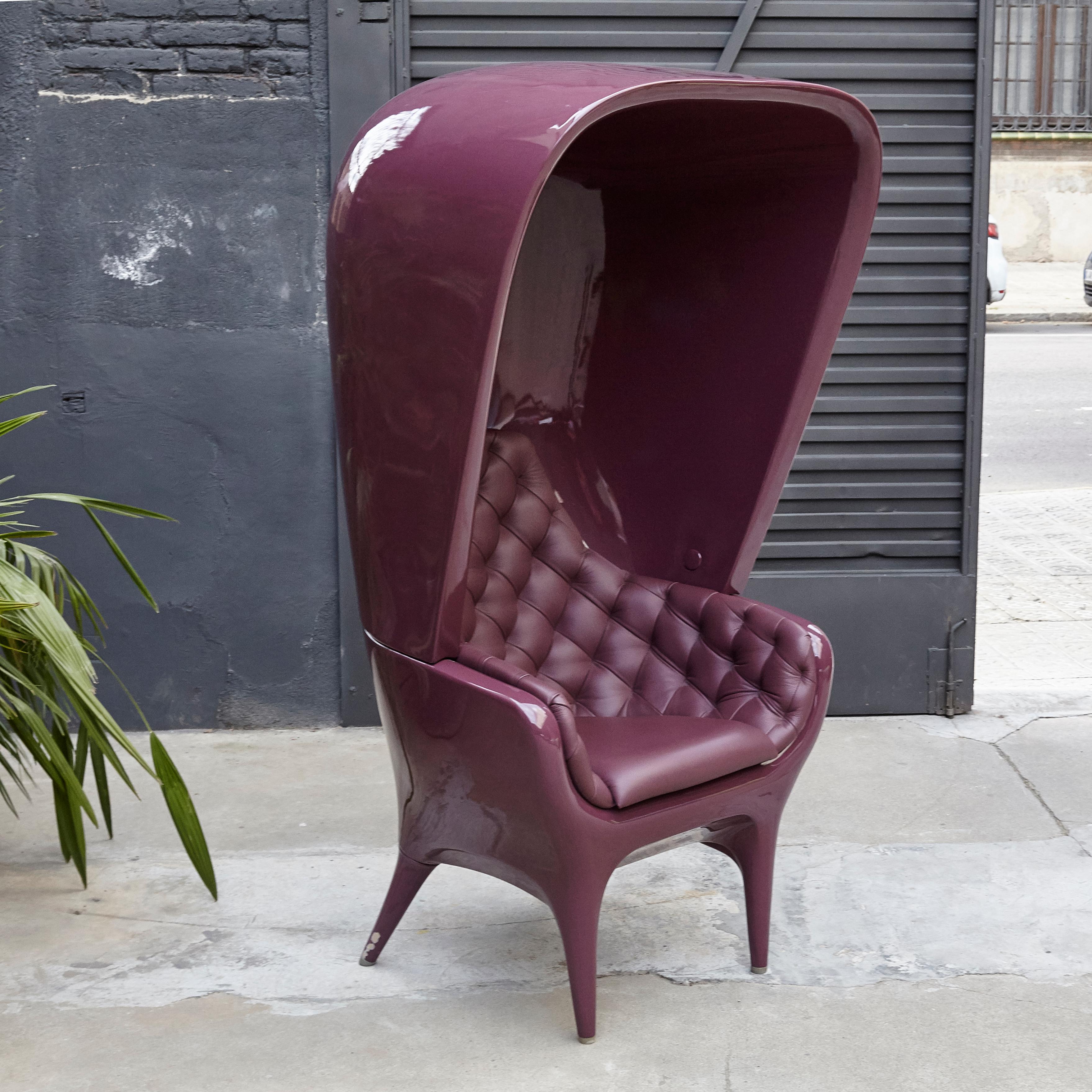 Jaime Hayon Contemporary Showtime Armchair Lacquered Purple Poltrona In Excellent Condition In Barcelona, Barcelona