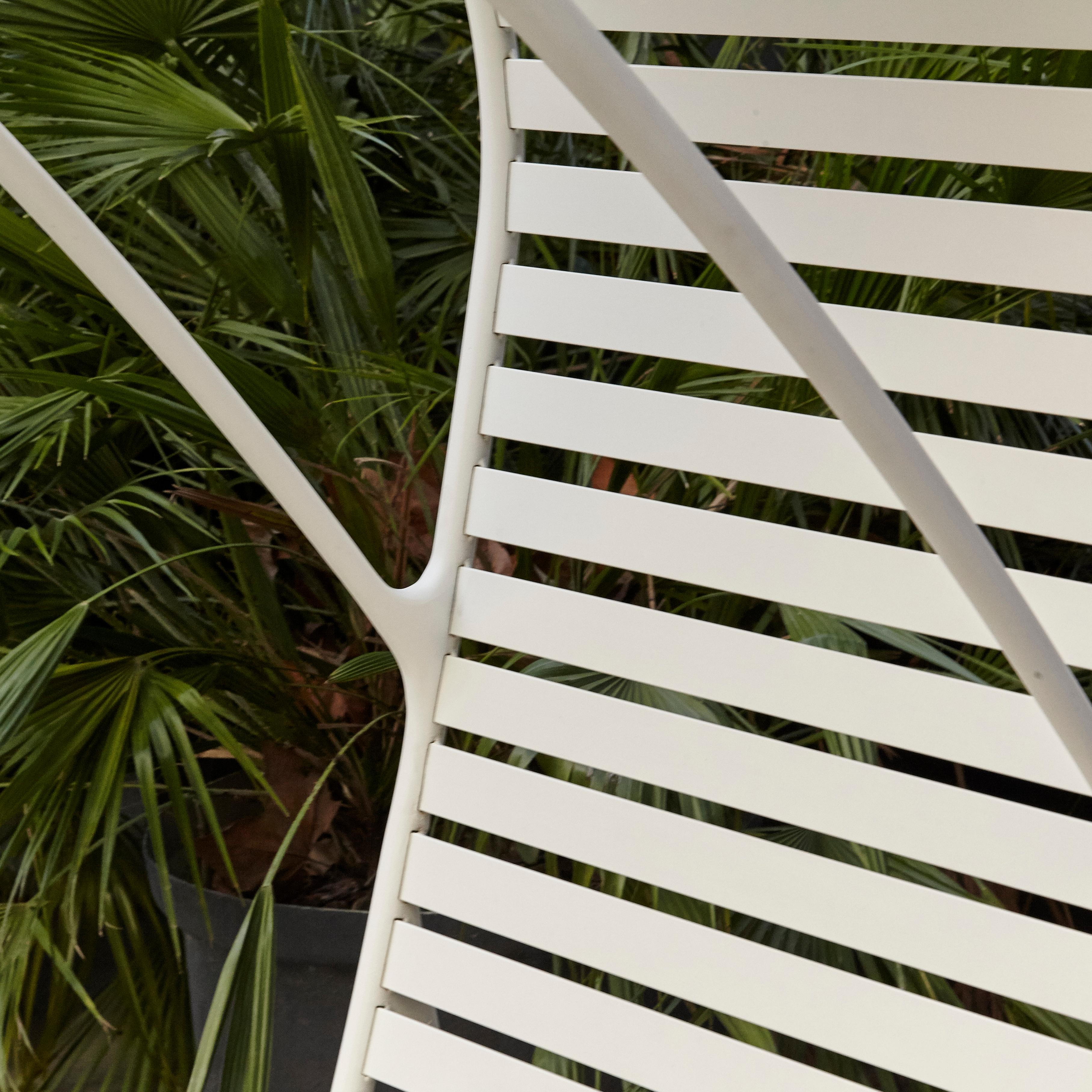 Jaime Hayon Contemporary White Gardenias Outdoor Armchair with Pergola For Sale 4