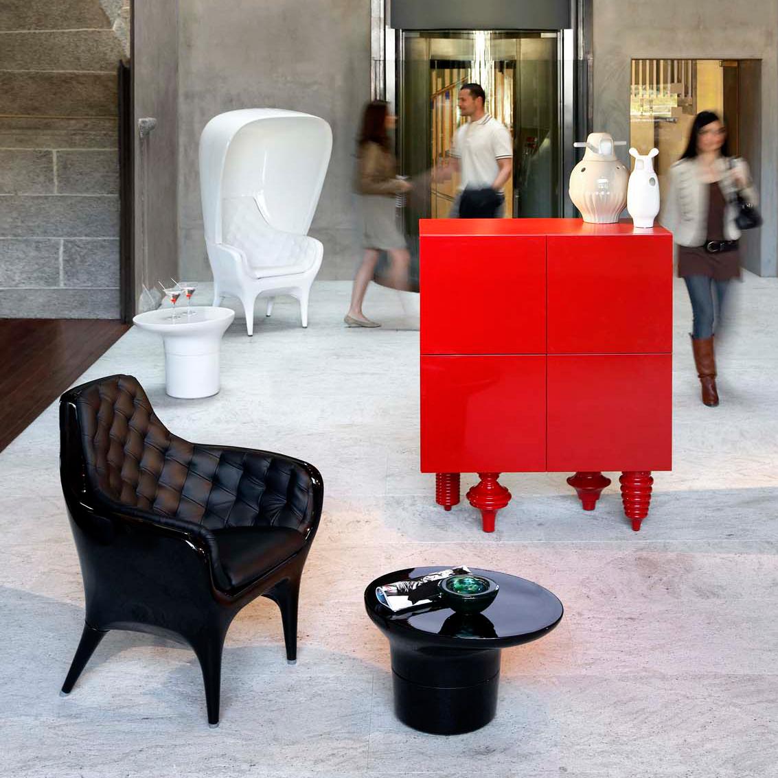 XXIe siècle et contemporain Poltrona blanche contemporaine unique de Jaime Hayon en vente