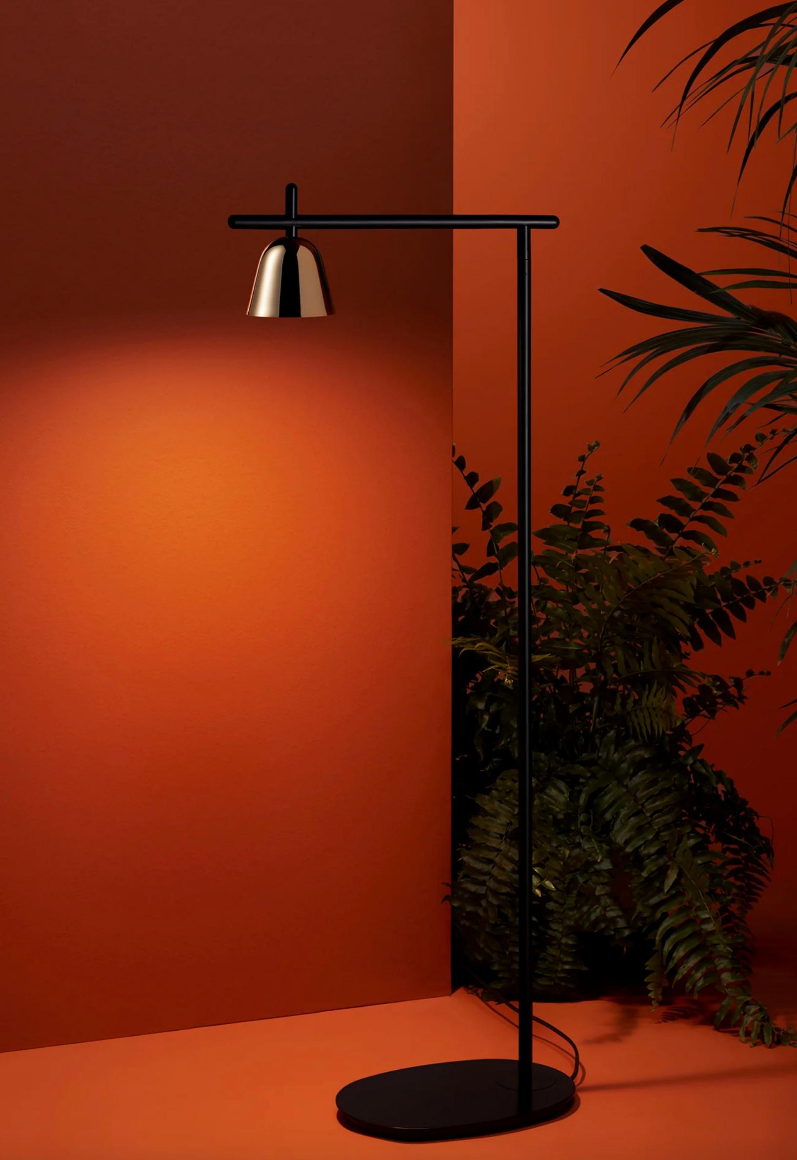 Jaime Hayon Lighto P Floor Black Matte- Lampada a tazza nera cromata per Parachilna in vendita 5