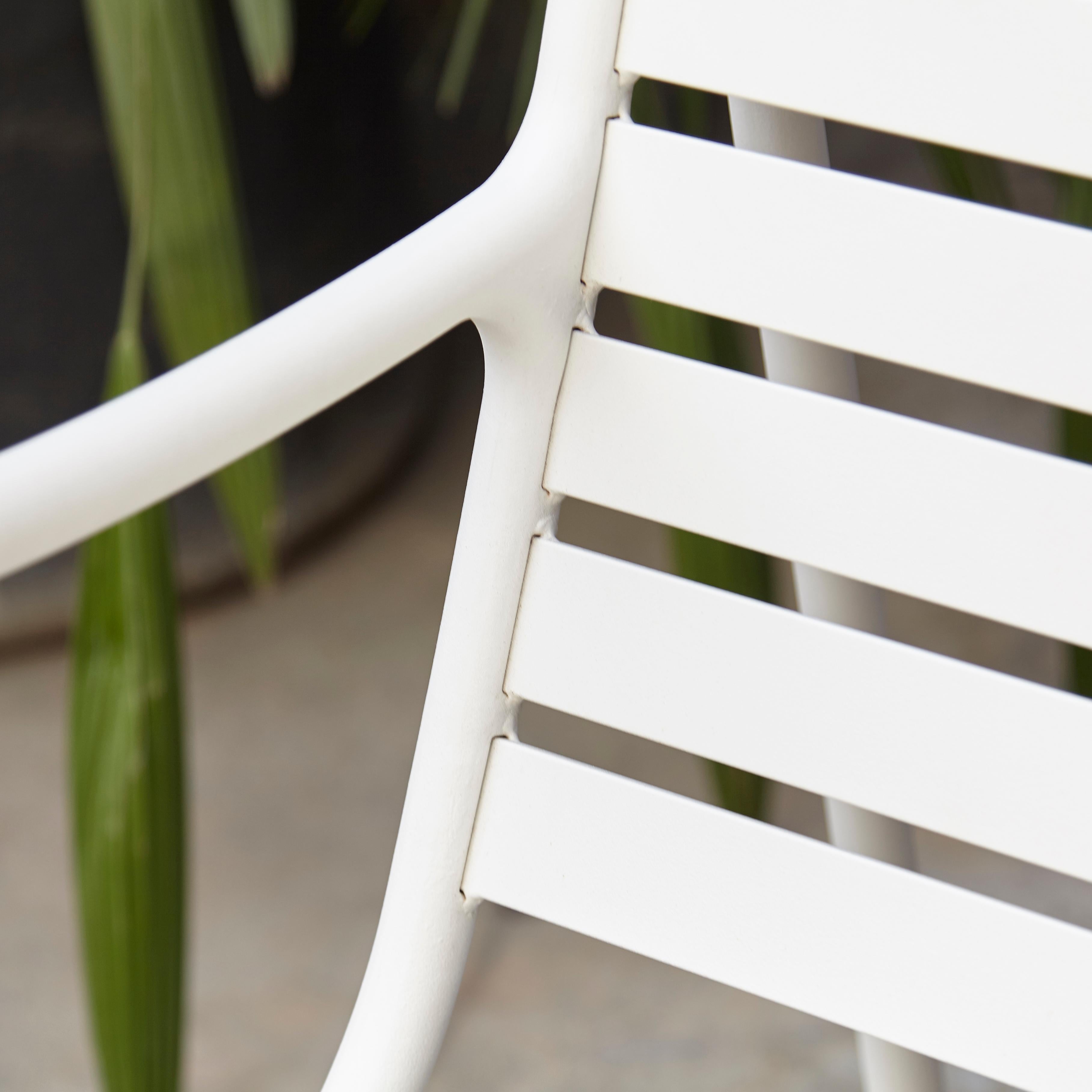 Jaime Hayon White Gardenias Outdoor Armchair for Bd For Sale 6