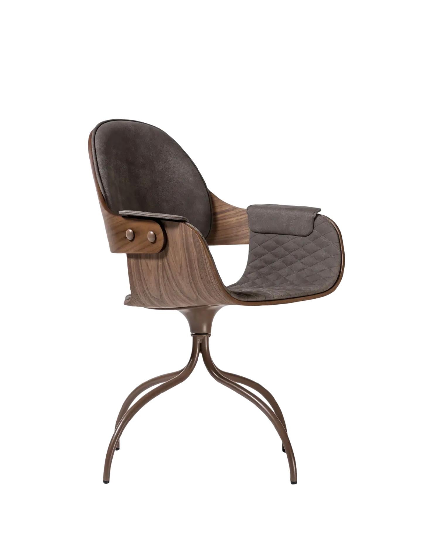 Aluminum Jaime Hayson Swivel Legs Upholstered Nabuk Showtime Nude Chair For Bd Barcelona For Sale