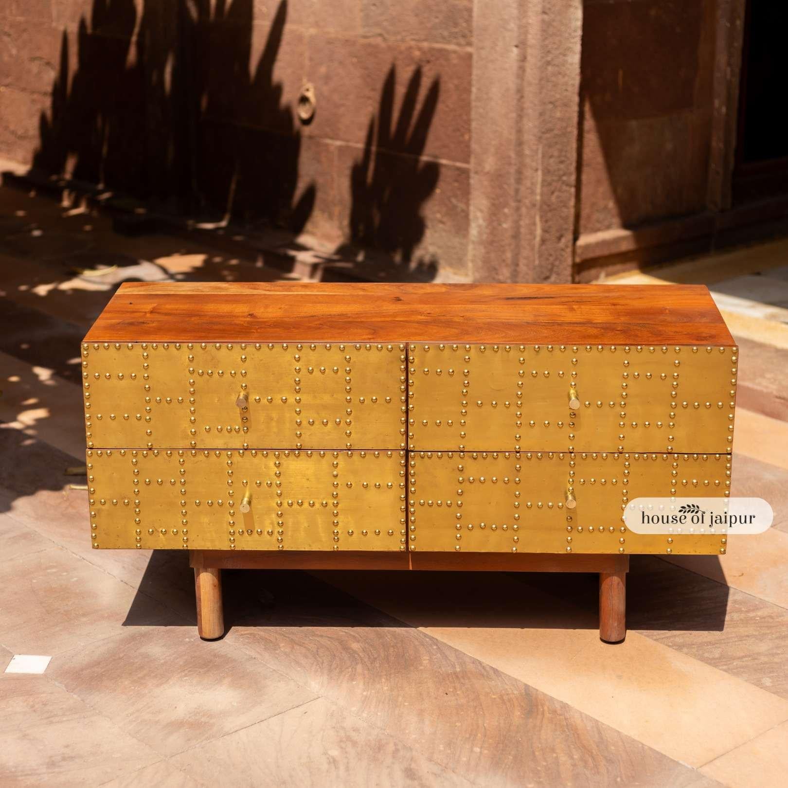 Comò Patchwork in ottone Jaipur In condizioni Nuovo in vendita a New York, NY