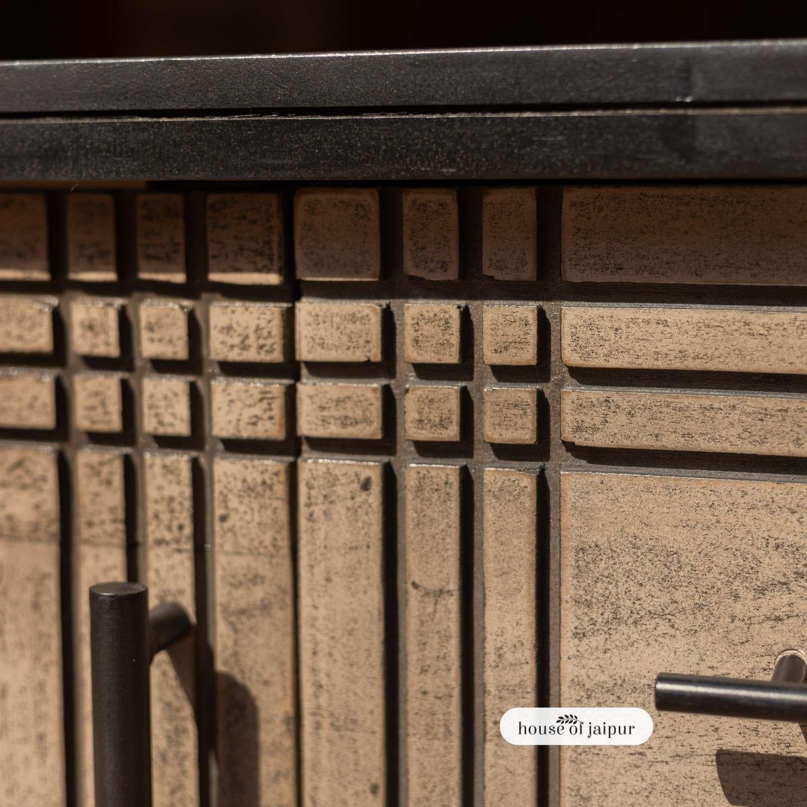 Fatto a mano Jaipur Distressed Linea Buffet - Linea Collection'S di House of Jaipur in vendita